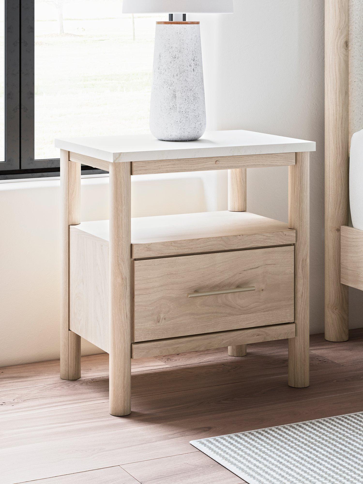 Cadmori Nightstand - Luxury Home Furniture (MI)
