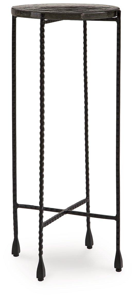 Newgoren Accent Table - Luxury Home Furniture (MI)