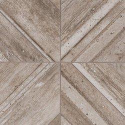 Beachcroft Outdoor Dining Set - Luxury Home Furniture (MI)