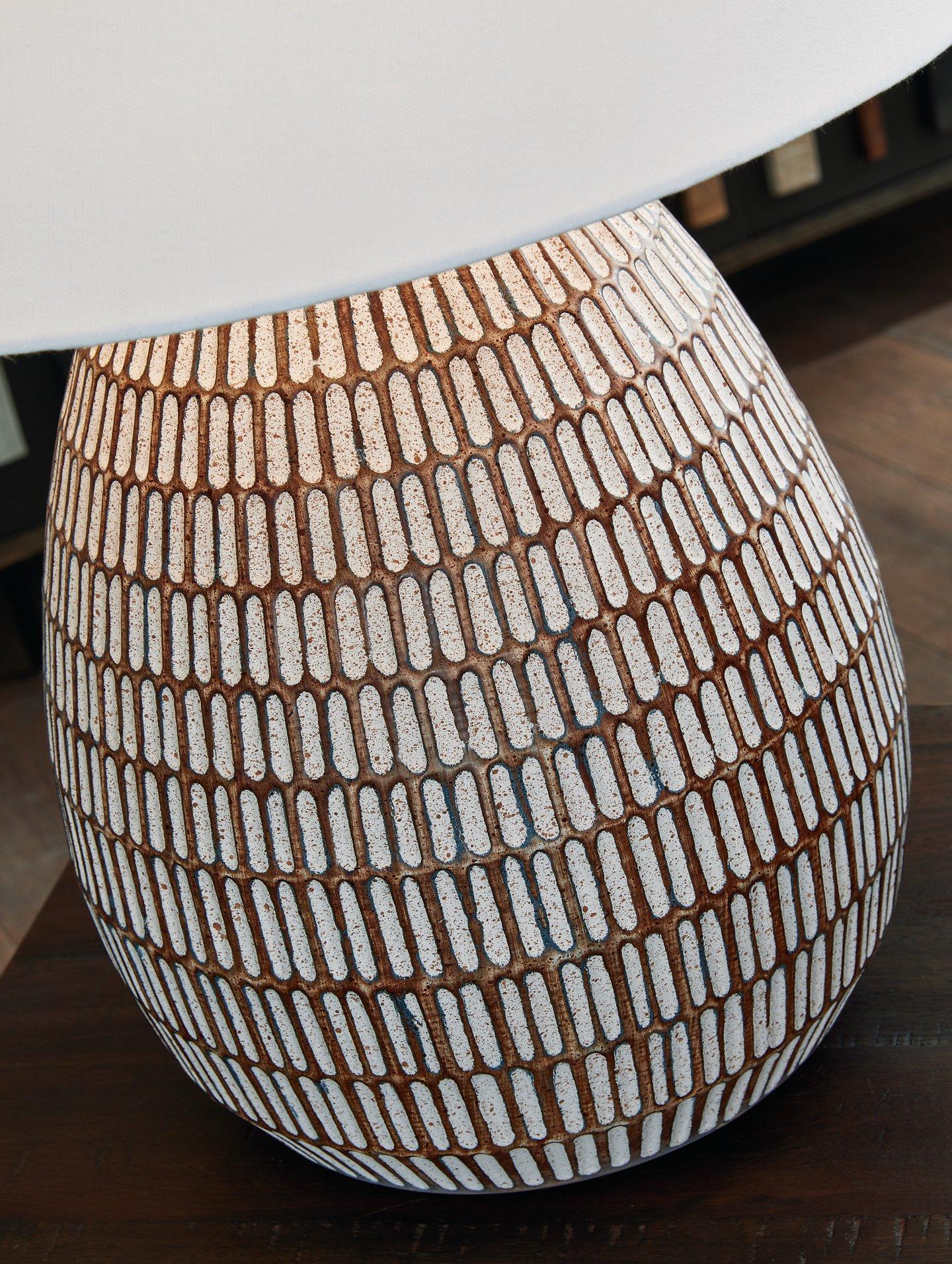 Darrich Lamp Set - Luxury Home Furniture (MI)