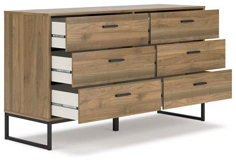 Deanlow Dresser - Luxury Home Furniture (MI)