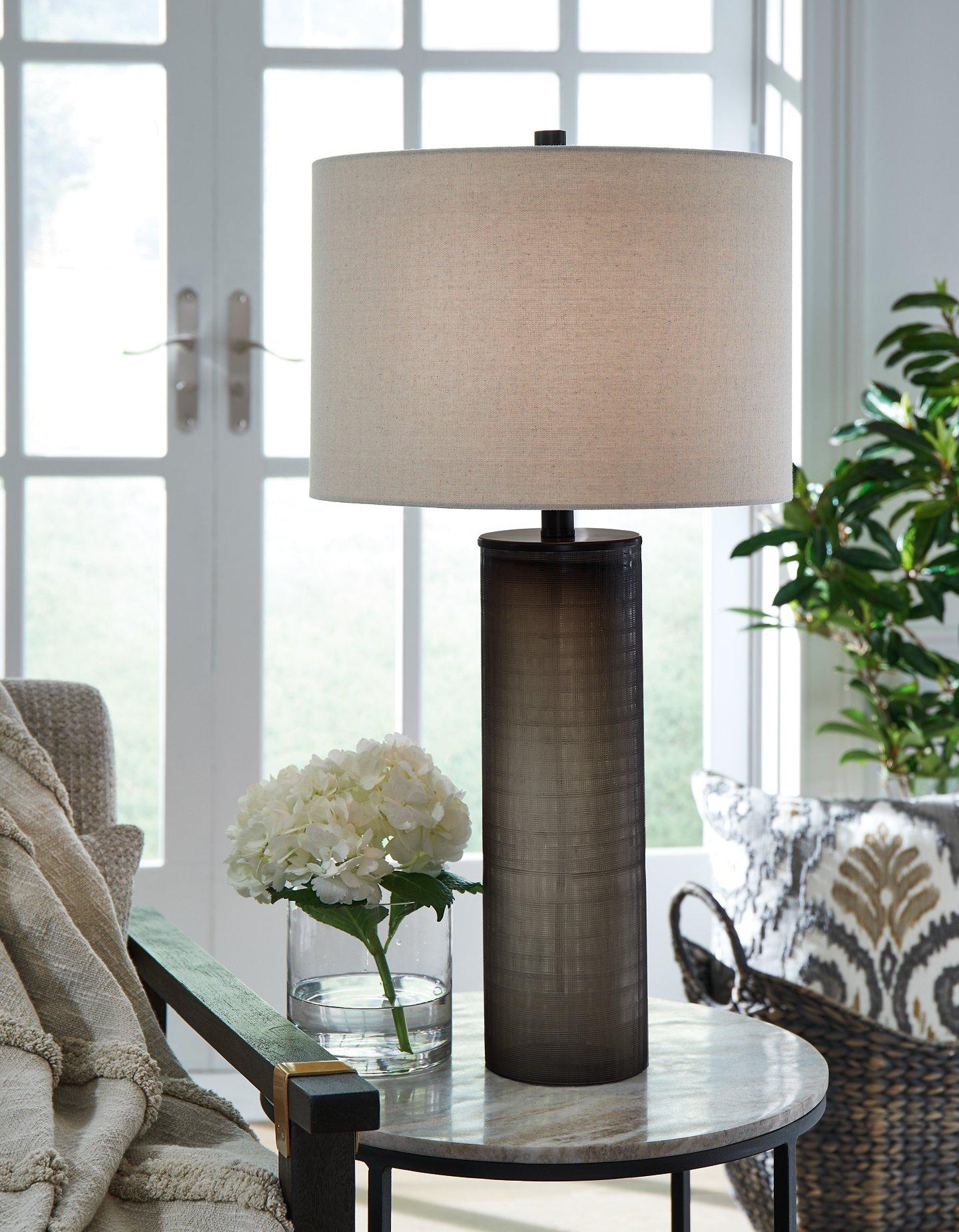 Dingerly Lamp Set - Luxury Home Furniture (MI)
