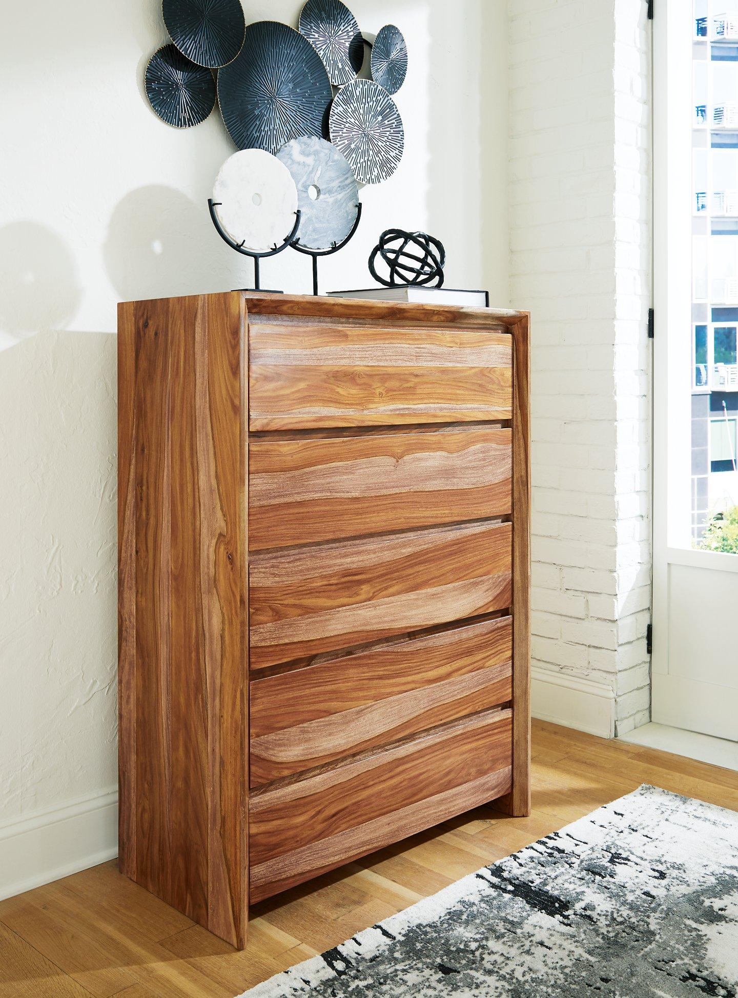 Dressonni Chest of Drawers - Luxury Home Furniture (MI)