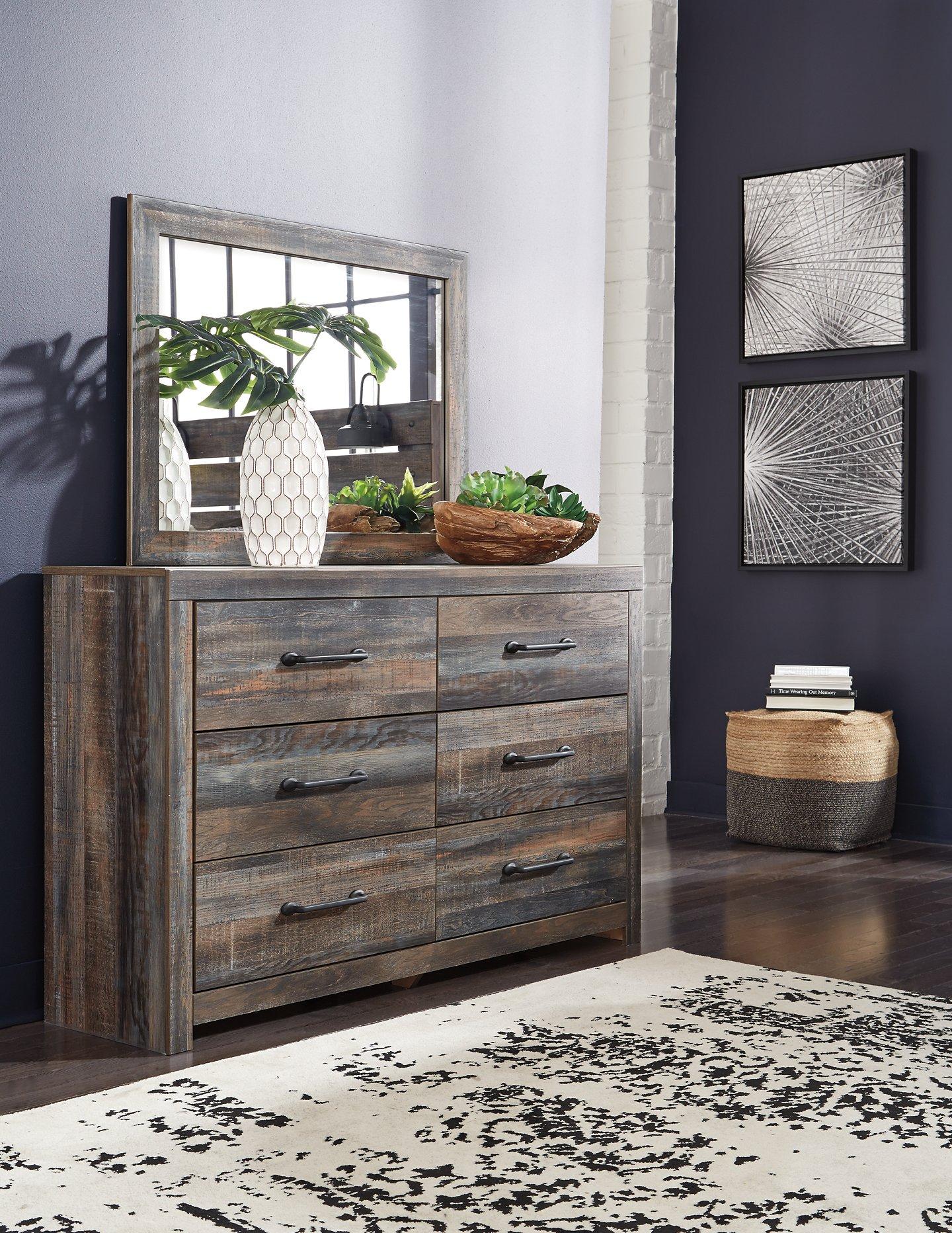 Drystan Dresser and Mirror - Luxury Home Furniture (MI)