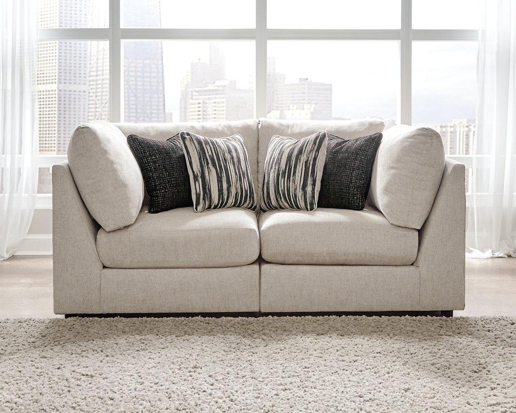 Kellway Sectional - Luxury Home Furniture (MI)