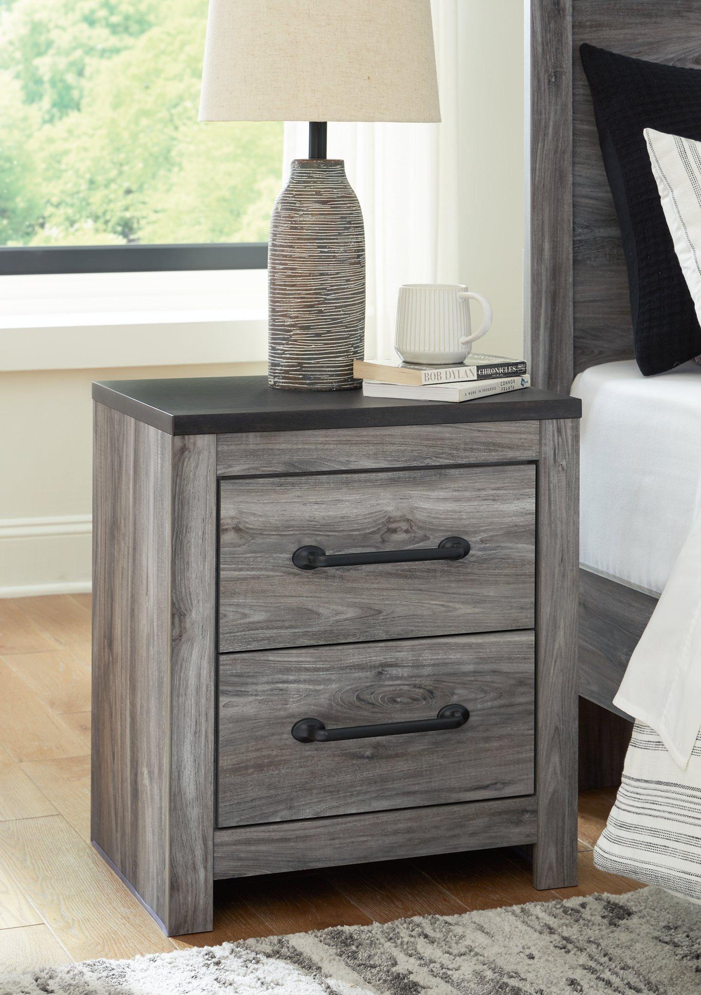 Bronyan Nightstand - Luxury Home Furniture (MI)