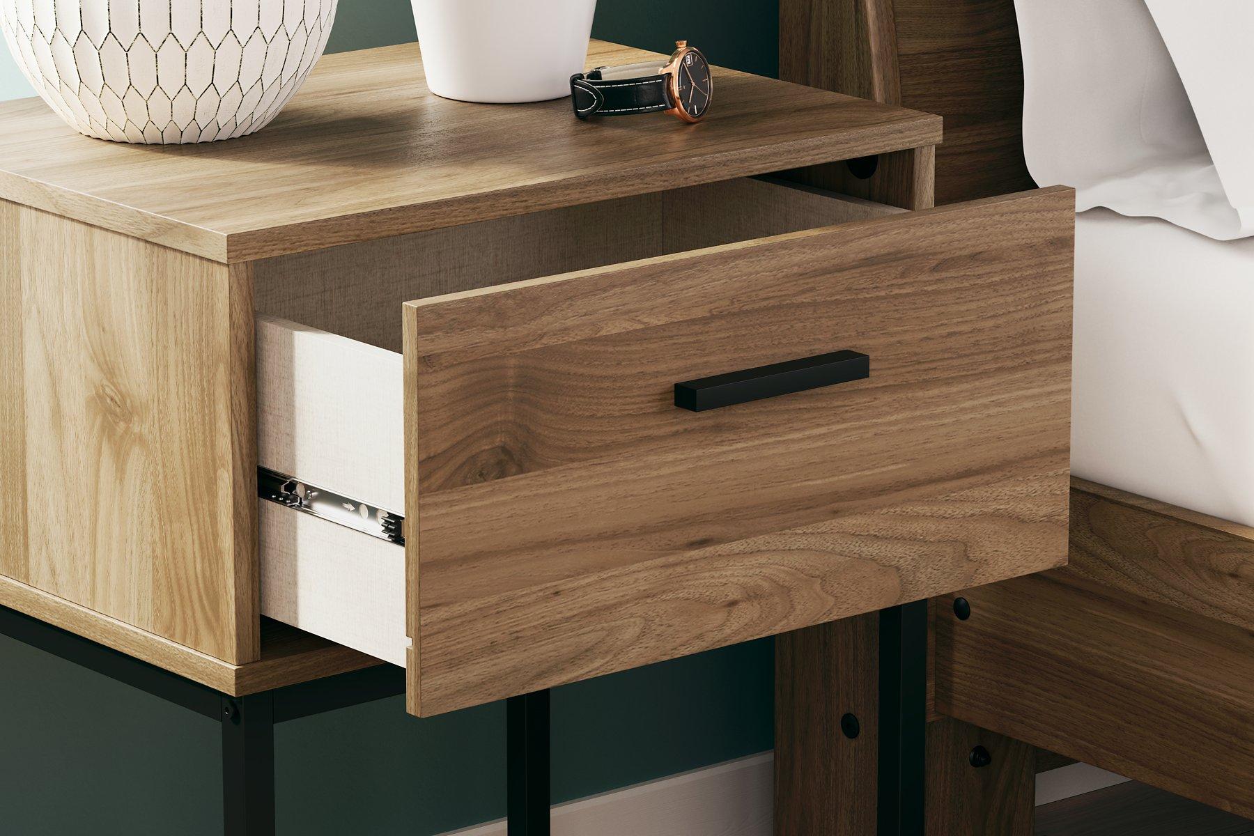 Deanlow Nightstand - Luxury Home Furniture (MI)
