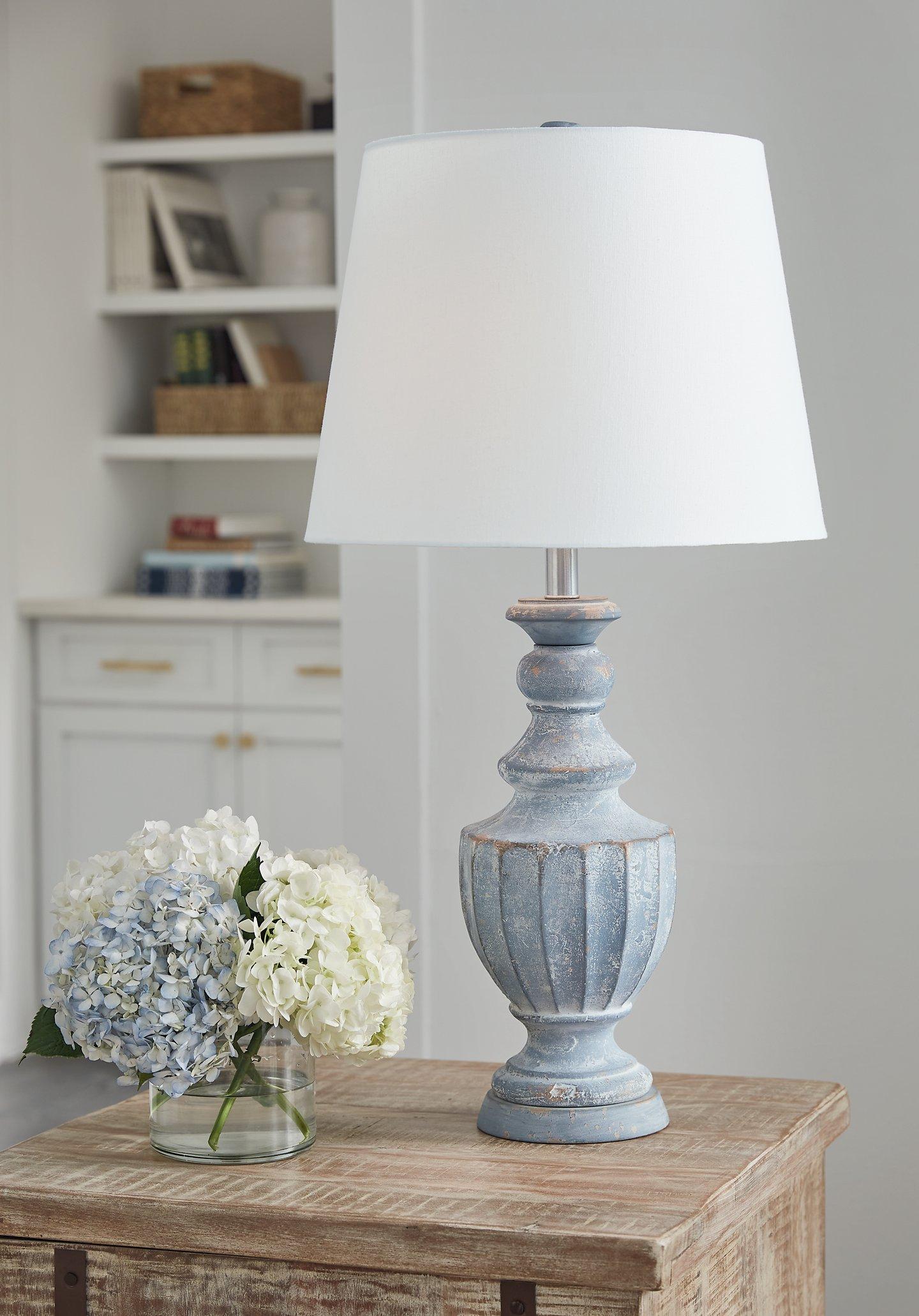 Cylerick Table Lamp - Luxury Home Furniture (MI)