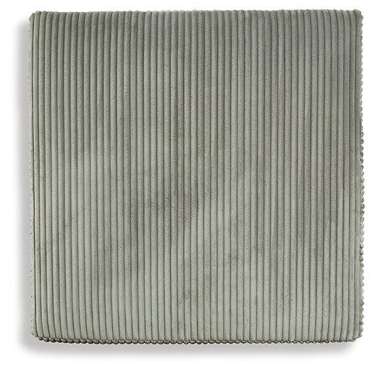 Lindyn Living Room Set - Luxury Home Furniture (MI)