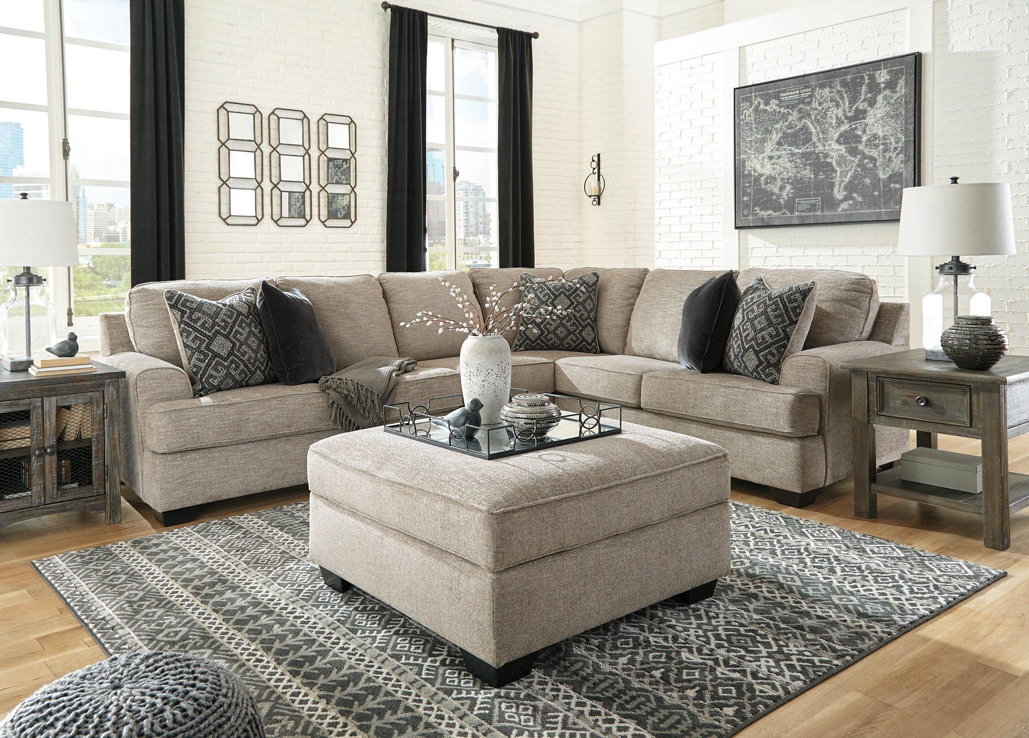 Bovarian Living Room Set - Luxury Home Furniture (MI)