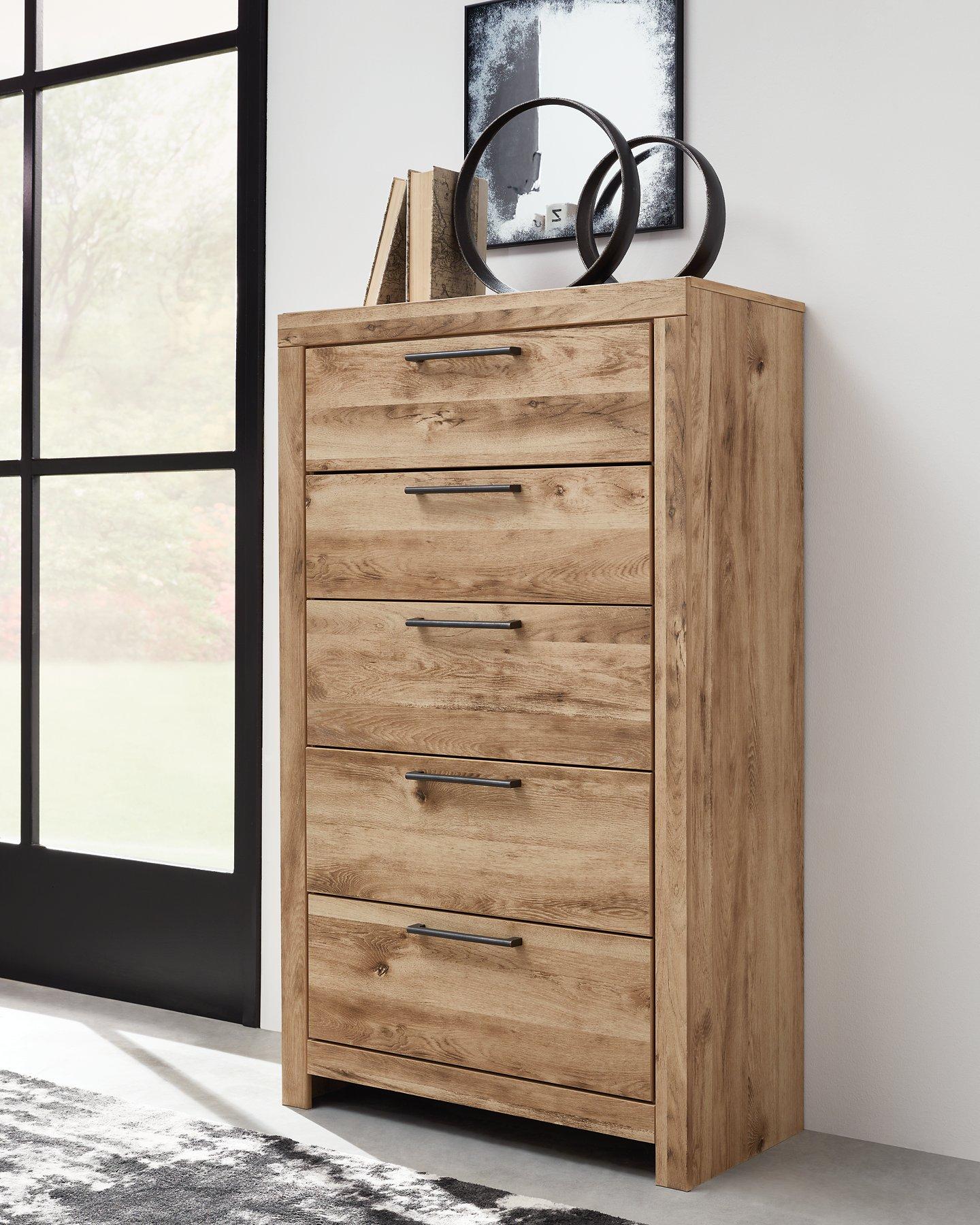 Hyanna Chest of Drawers - Luxury Home Furniture (MI)