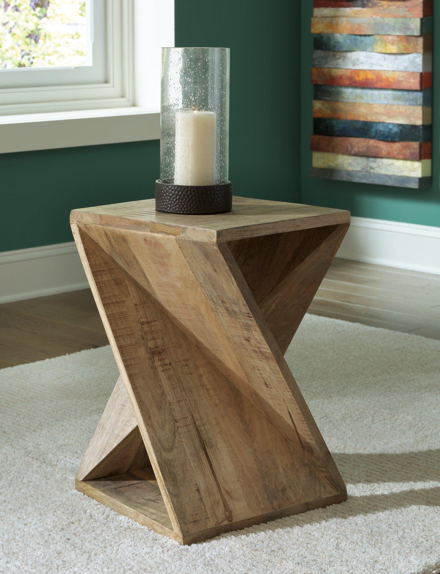 Zalemont Accent Table - Luxury Home Furniture (MI)
