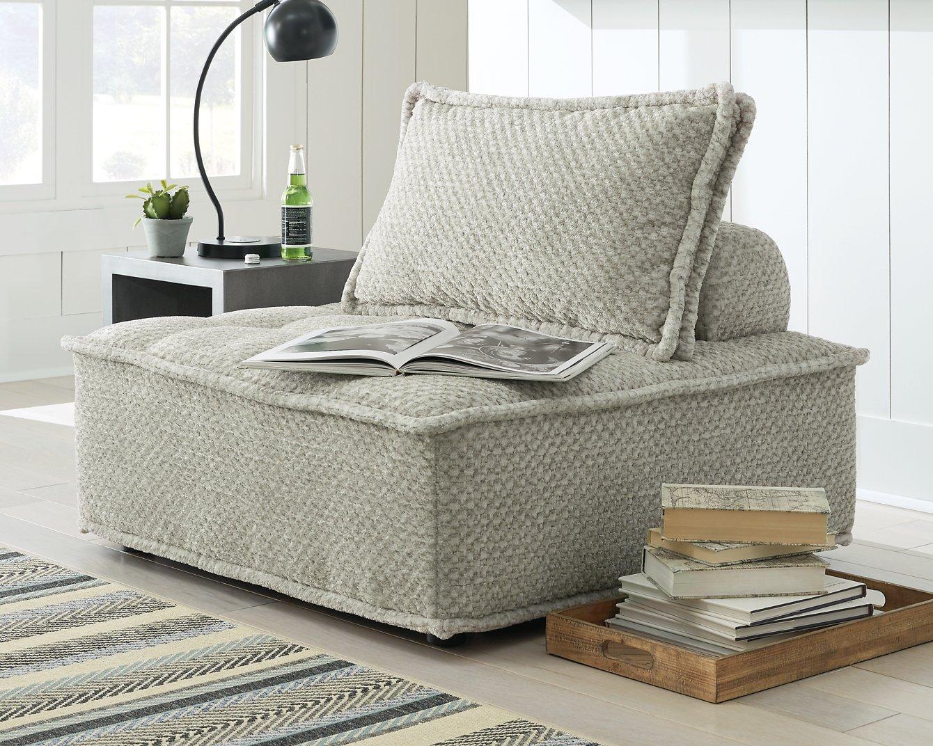 Bales Accent Chair - Luxury Home Furniture (MI)
