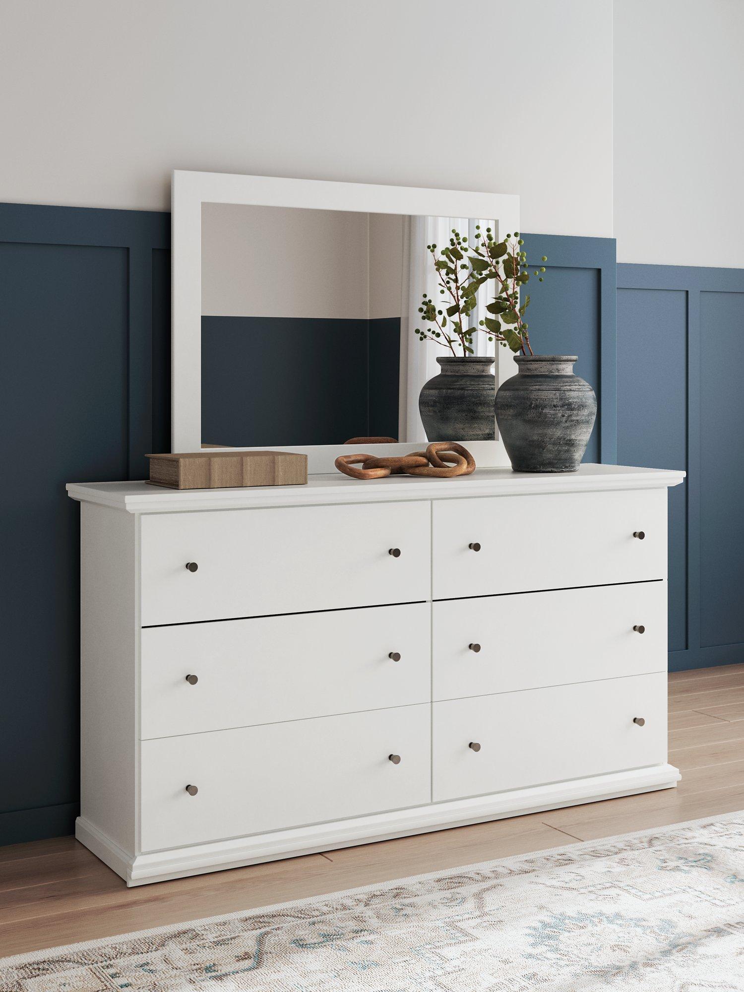 Bostwick Shoals Dresser and Mirror - Luxury Home Furniture (MI)