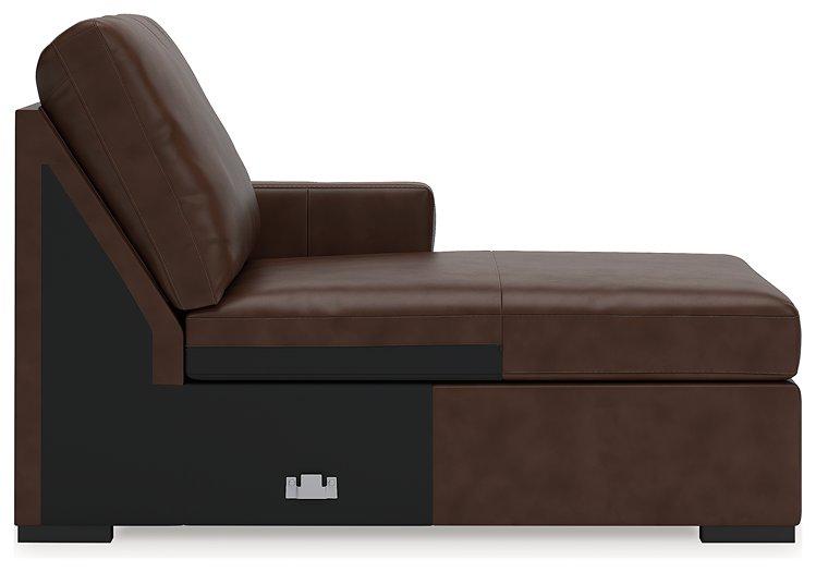 McDowlan Sectional with Chaise - Luxury Home Furniture (MI)