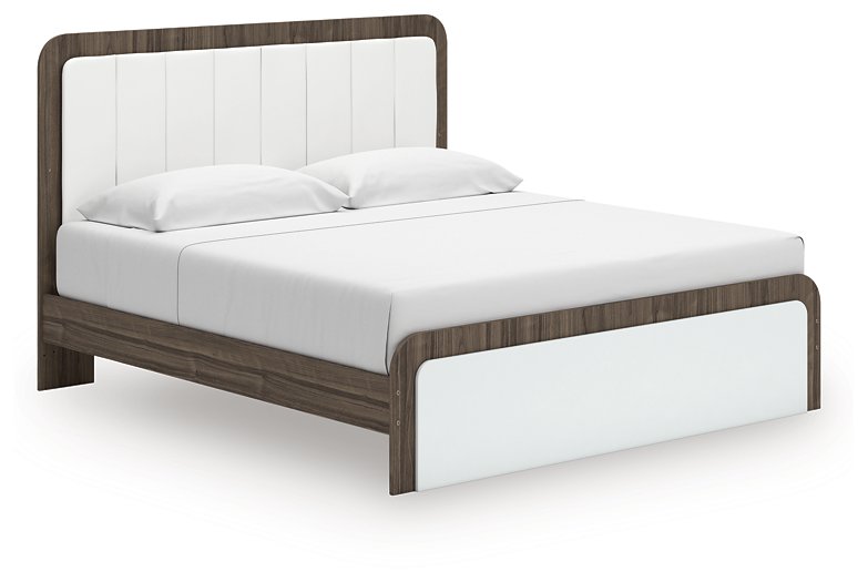 Kendanport Upholstered Bed - Luxury Home Furniture (MI)