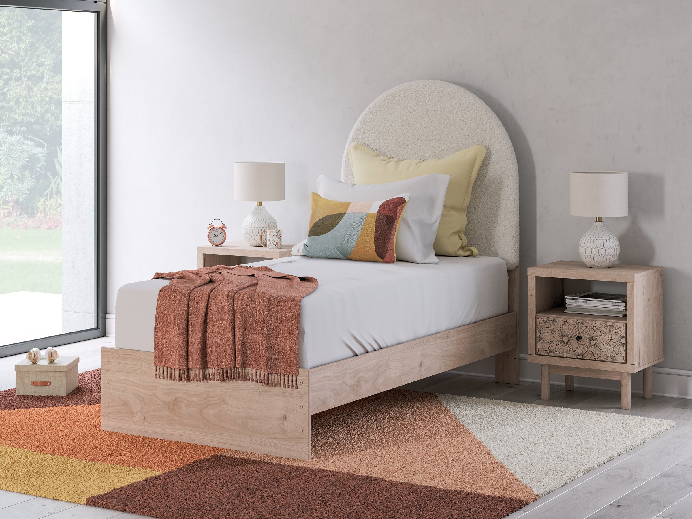 Arloster Upholstered Bed - Luxury Home Furniture (MI)