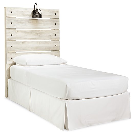 Cambeck Bed - Luxury Home Furniture (MI)