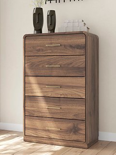 Fortlorn Chest of Drawers - Luxury Home Furniture (MI)