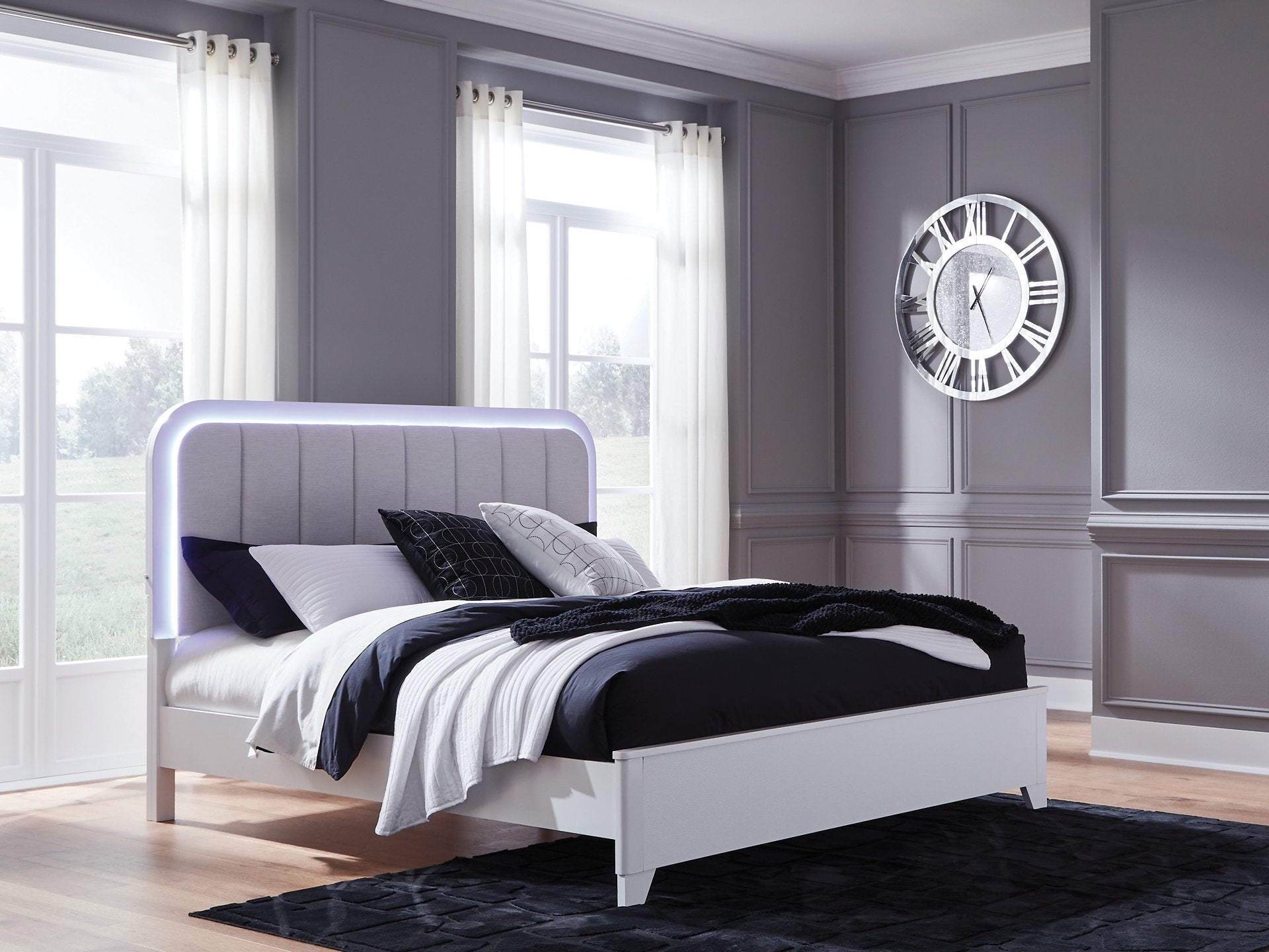 Jarlee Upholstered Bed - Luxury Home Furniture (MI)