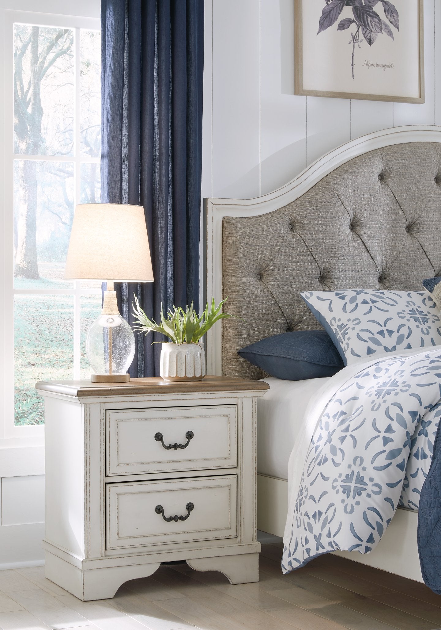Blendon Nightstand - Luxury Home Furniture (MI)