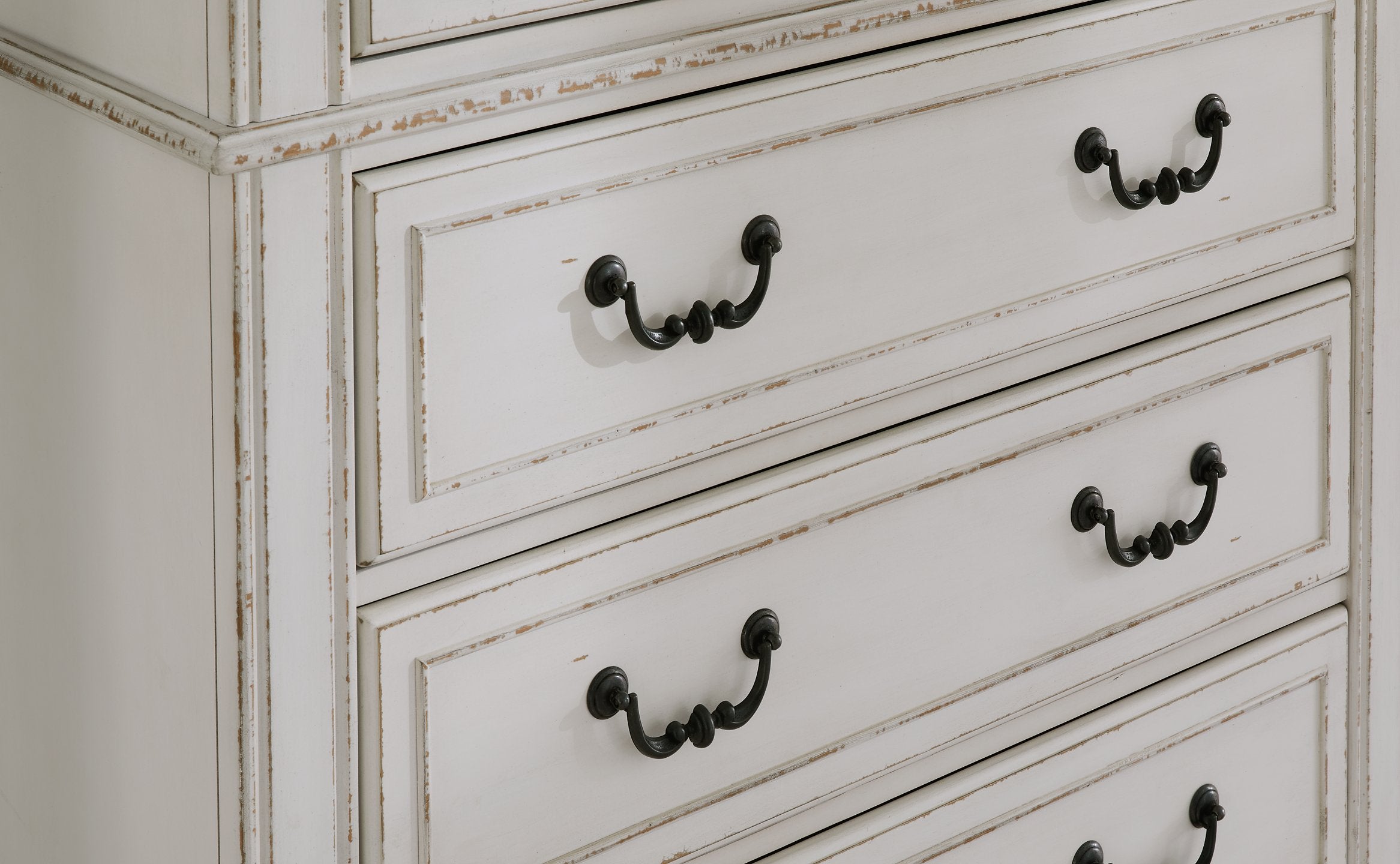 Blendon Chest of Drawers - Luxury Home Furniture (MI)