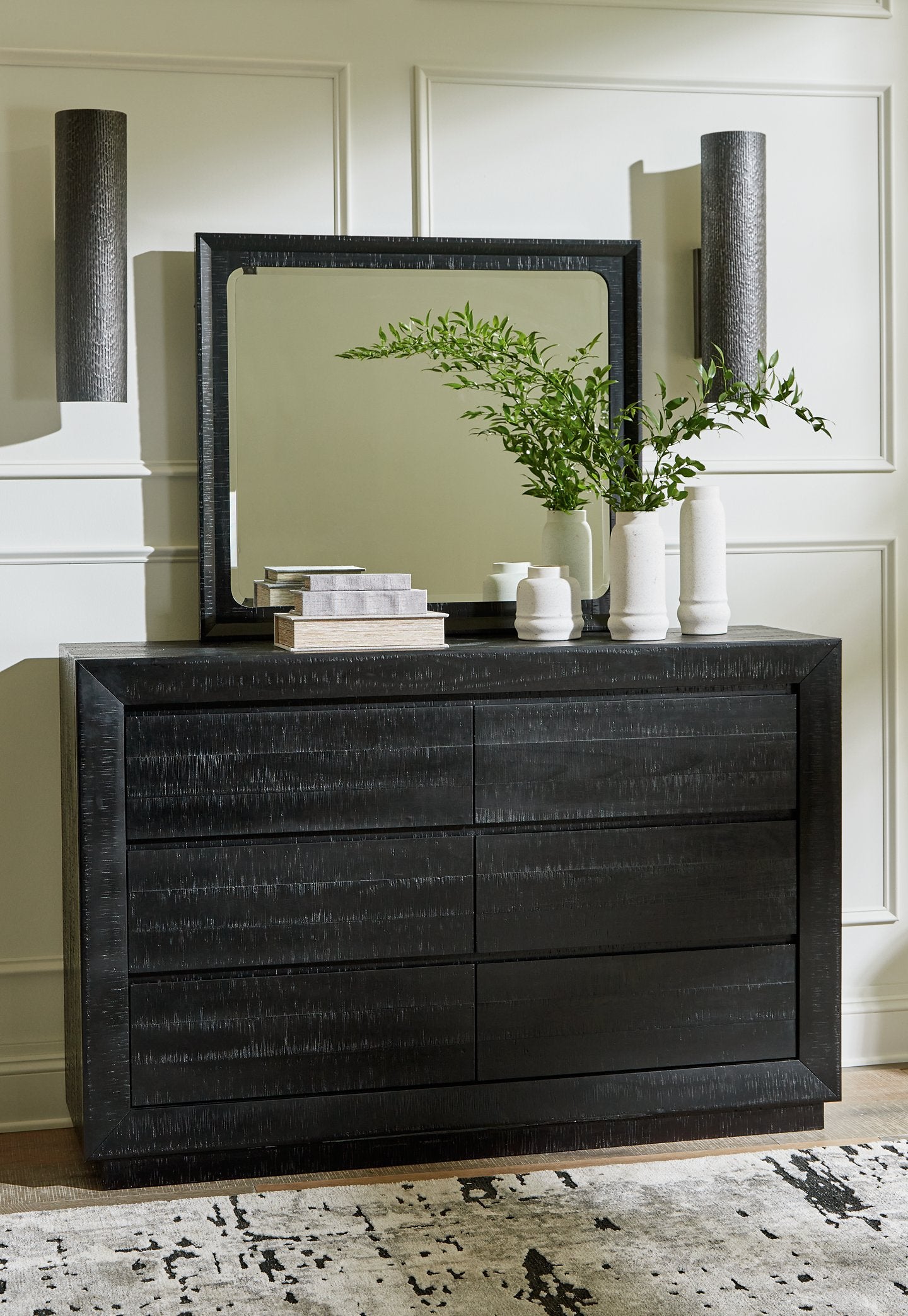 Londer Dresser and Mirror - Luxury Home Furniture (MI)