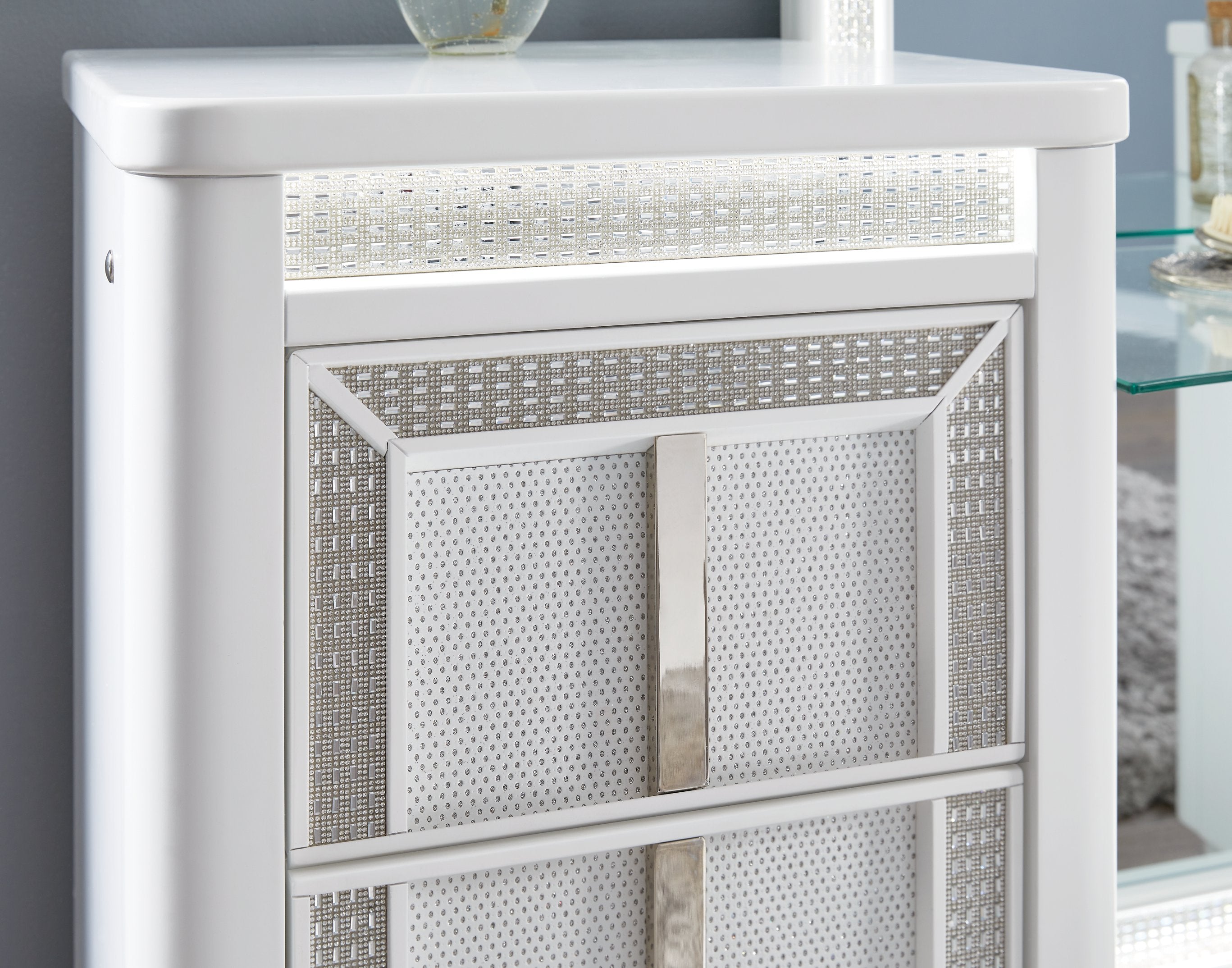Chalanna Vanity with Mirror - Luxury Home Furniture (MI)