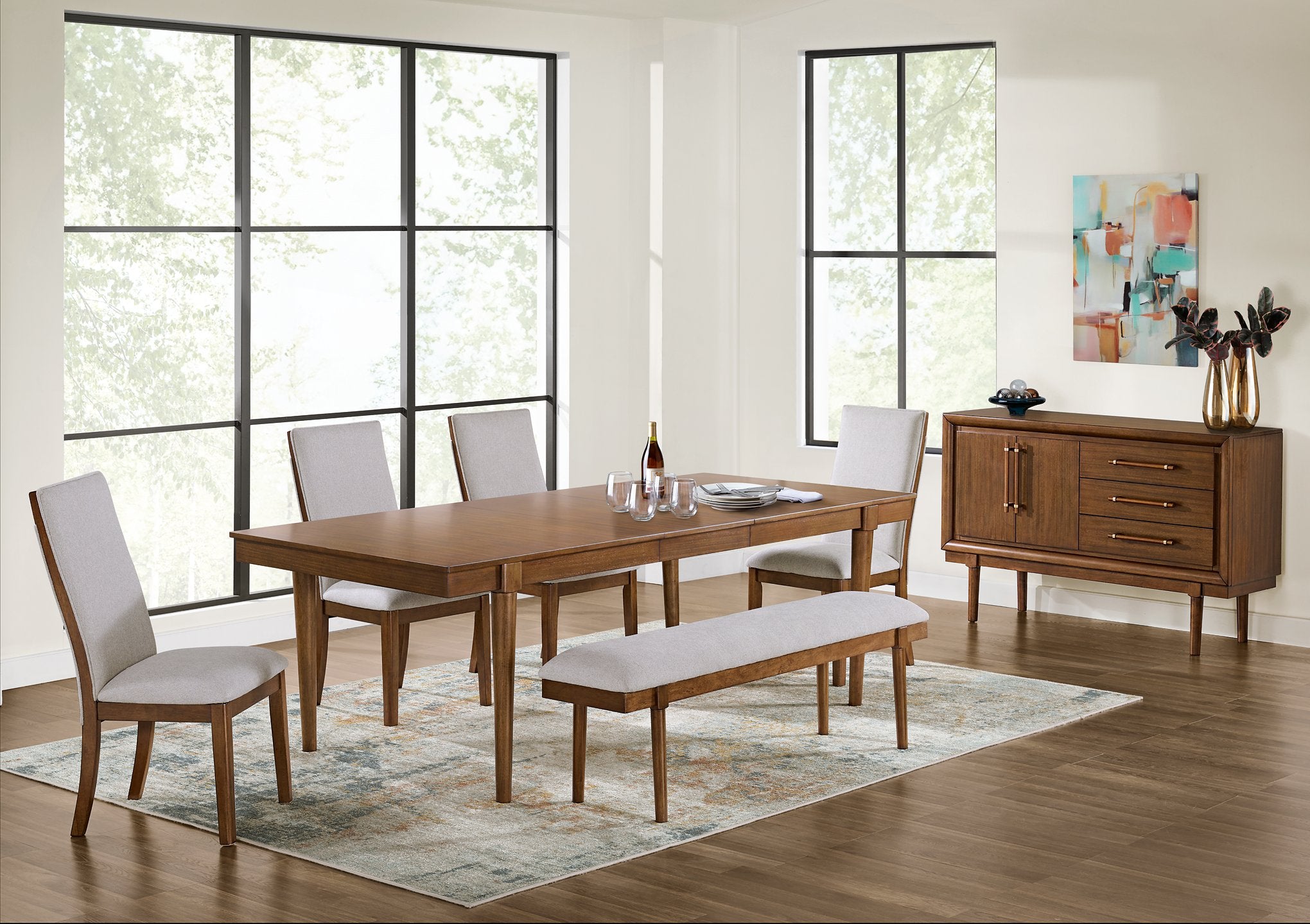 Lyncott Dining Room Set - Luxury Home Furniture (MI)