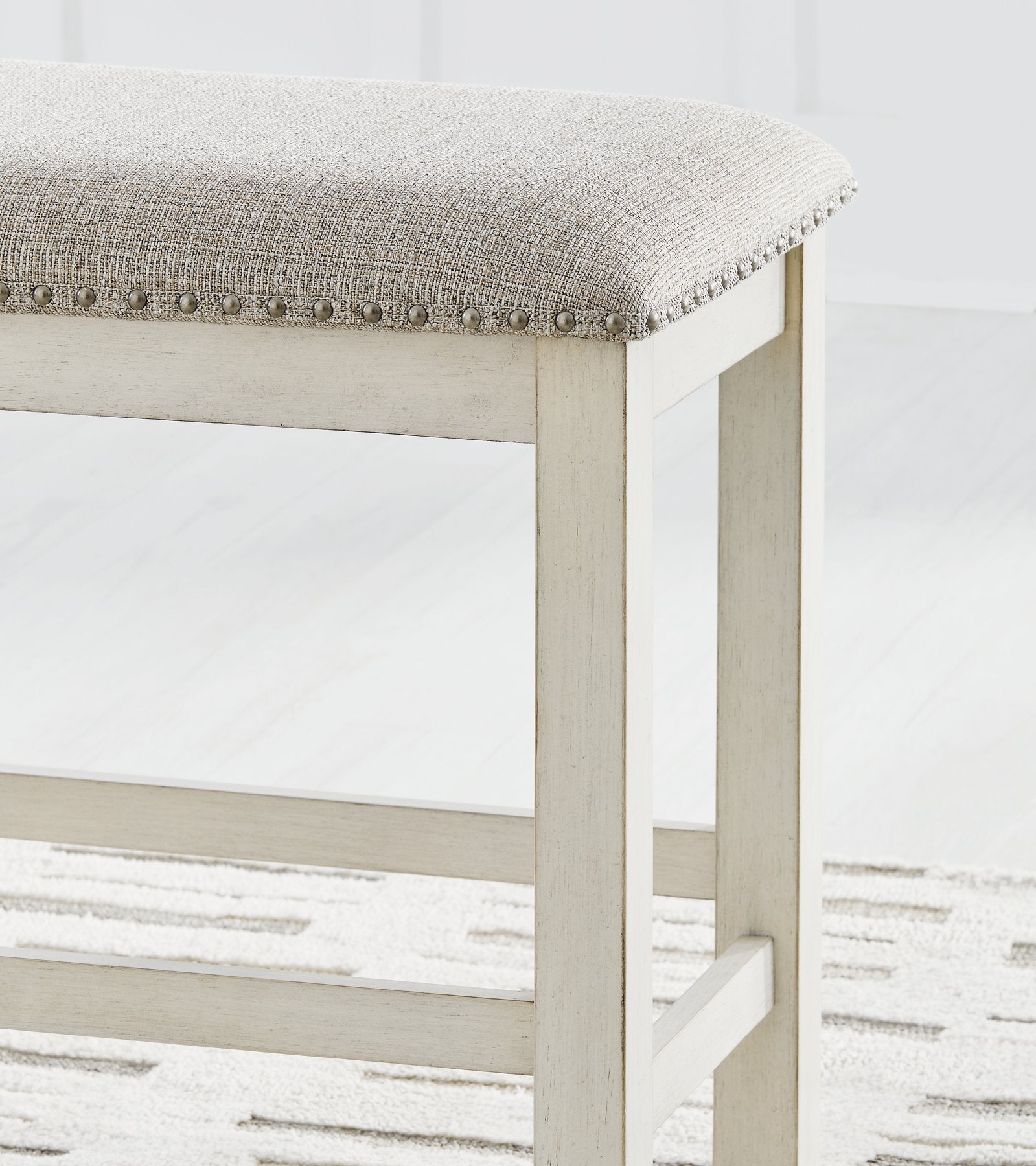 Robbinsdale Dining Package - Luxury Home Furniture (MI)