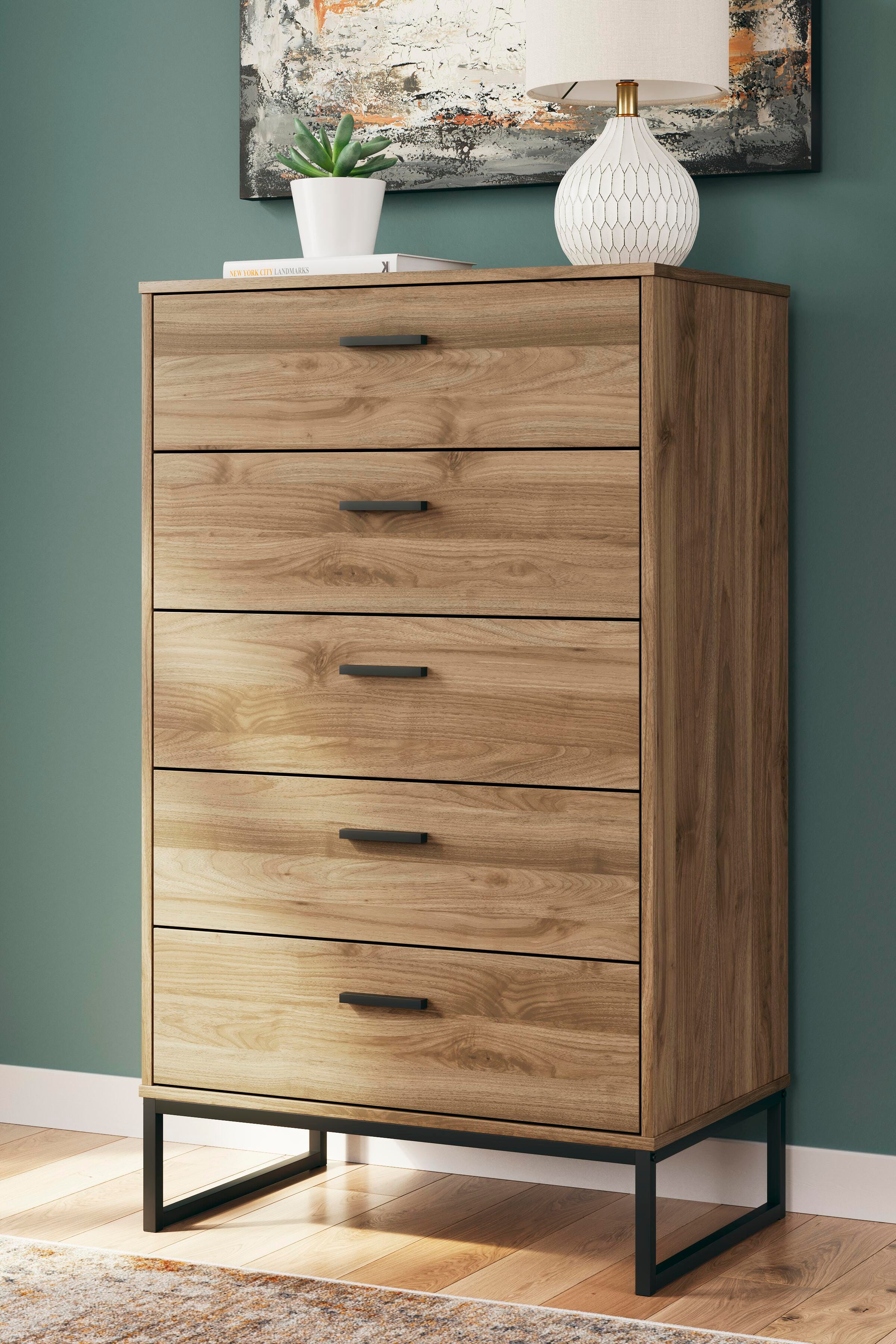 Deanlow Chest of Drawers - Luxury Home Furniture (MI)