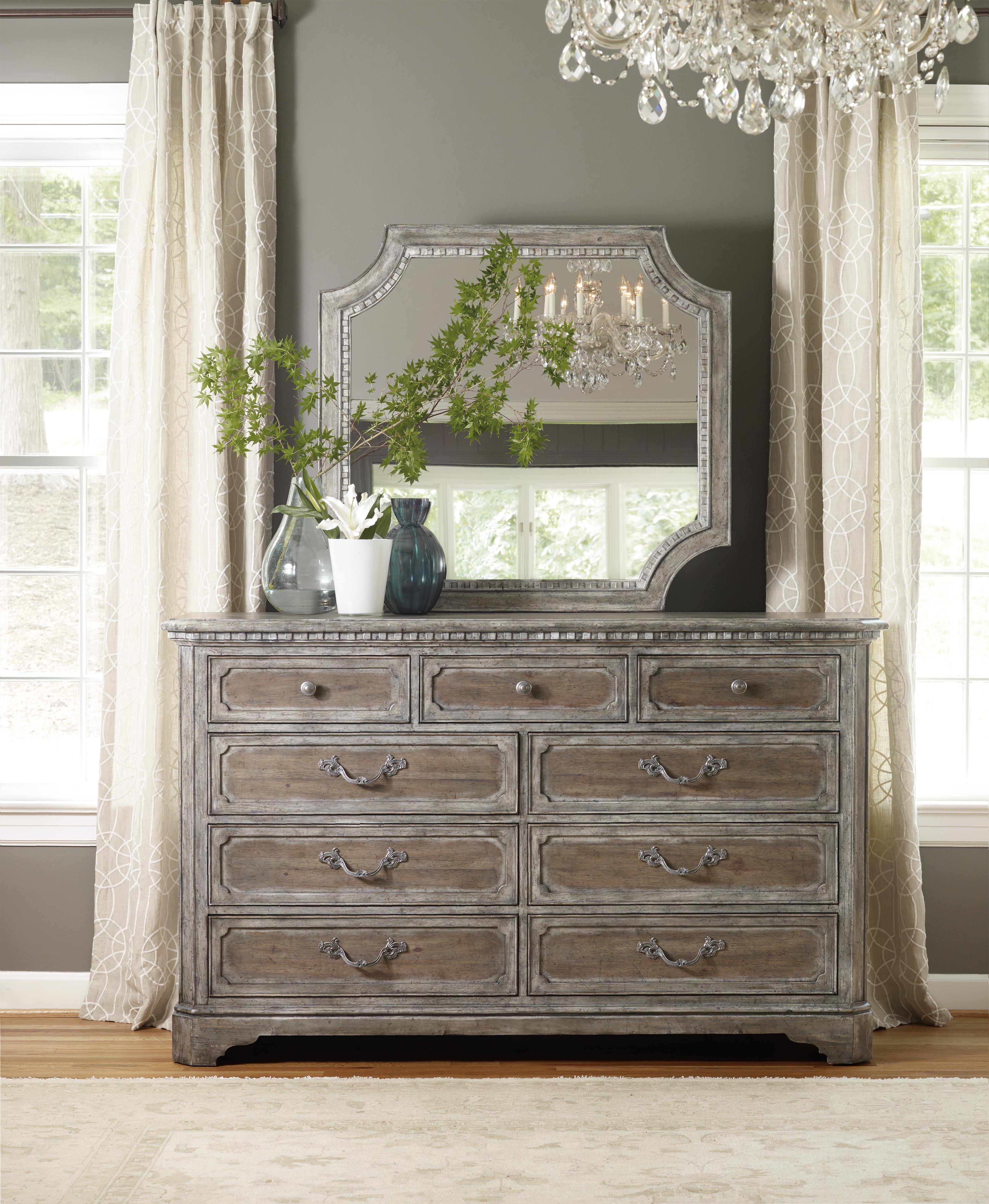 True Vintage Shaped Mirror - Luxury Home Furniture (MI)
