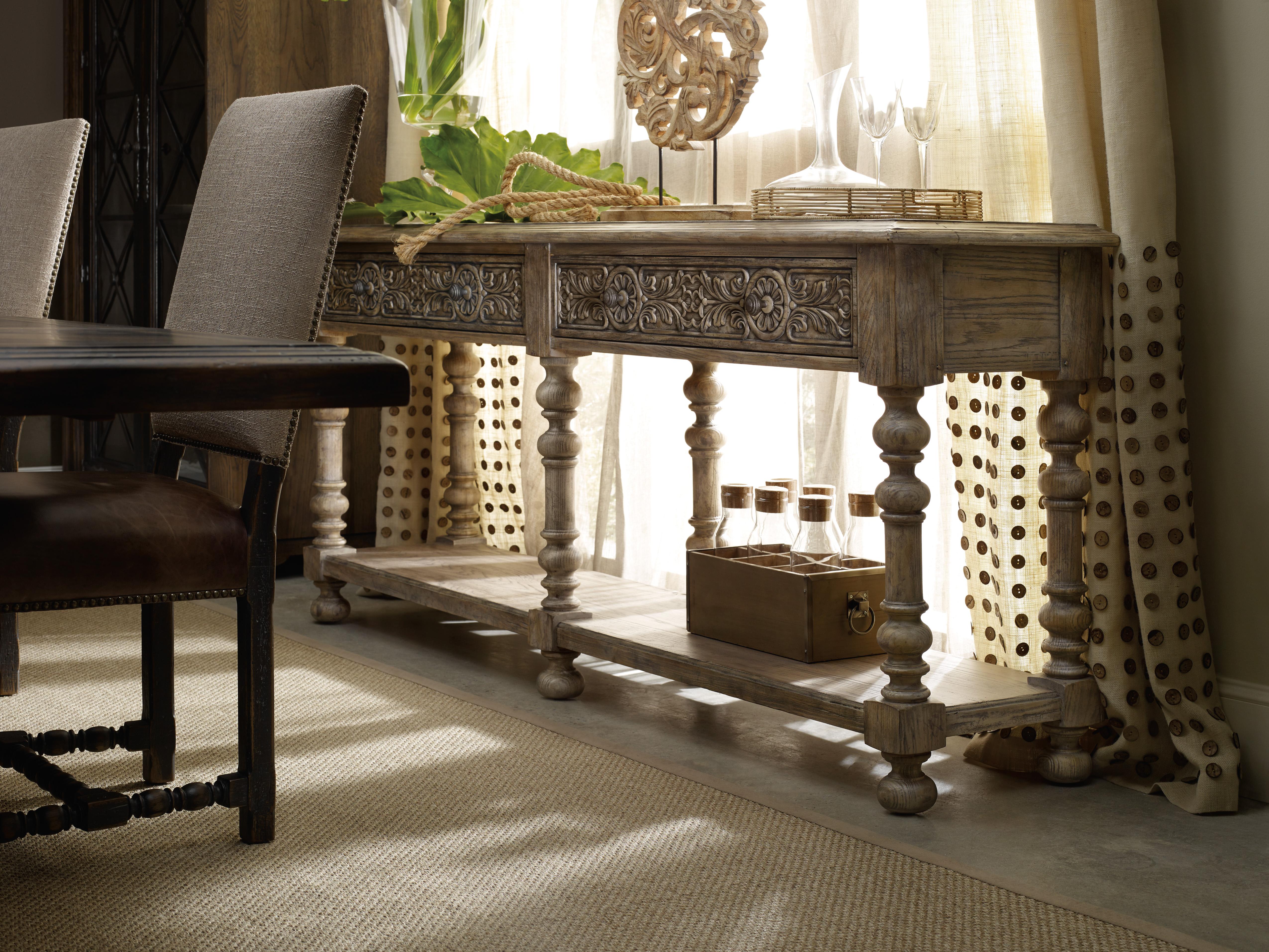 Bexar Leg Huntboard - Luxury Home Furniture (MI)