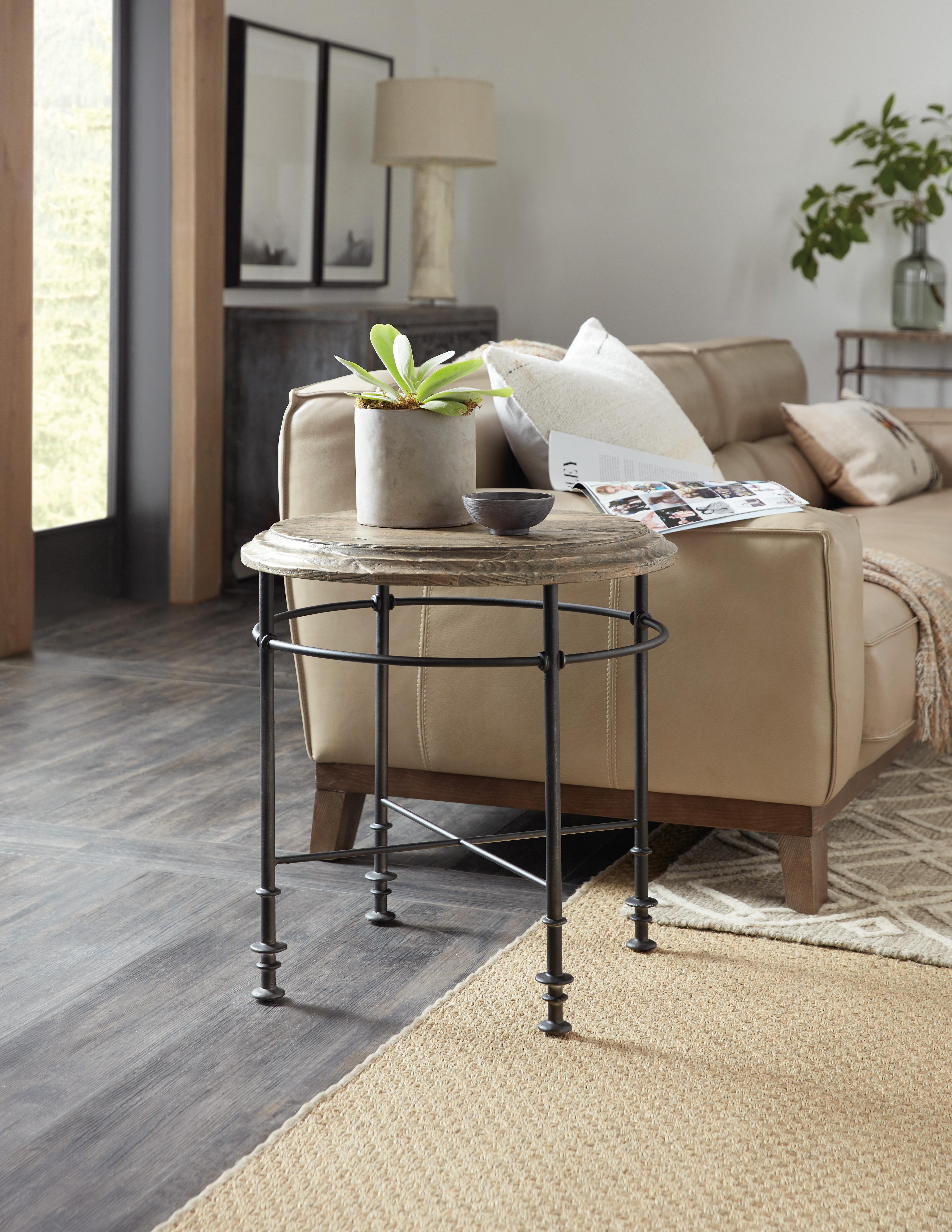 La Grange Faison Round End Table - Luxury Home Furniture (MI)