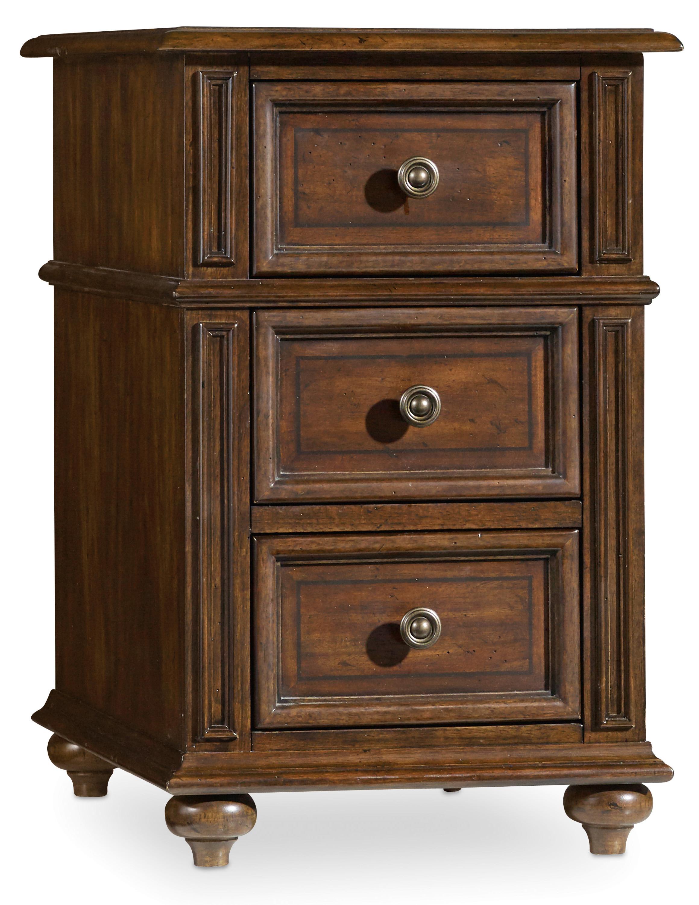 Leesburg Chairside Chest - Luxury Home Furniture (MI)