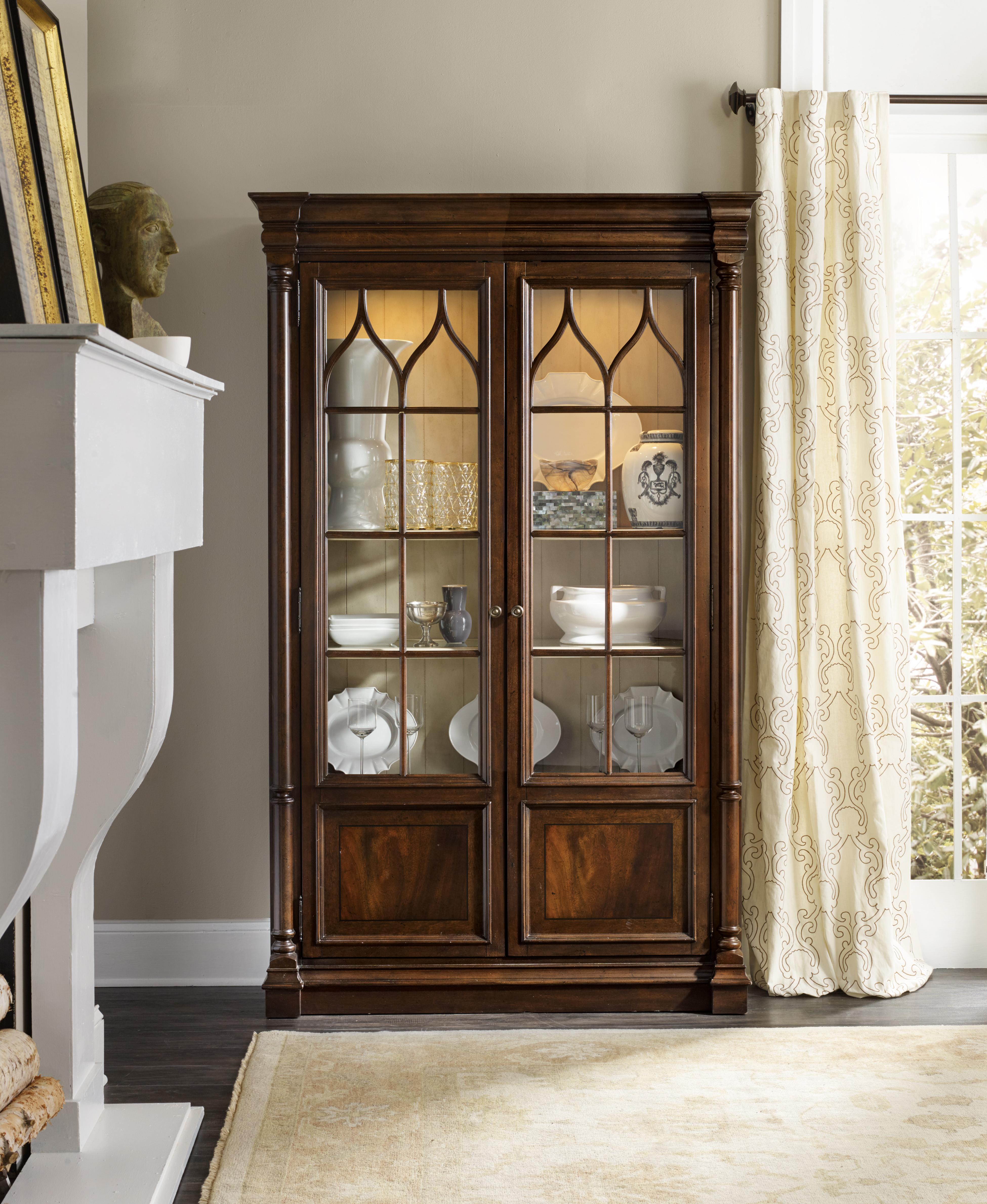 Leesburg Display Cabinet - Luxury Home Furniture (MI)