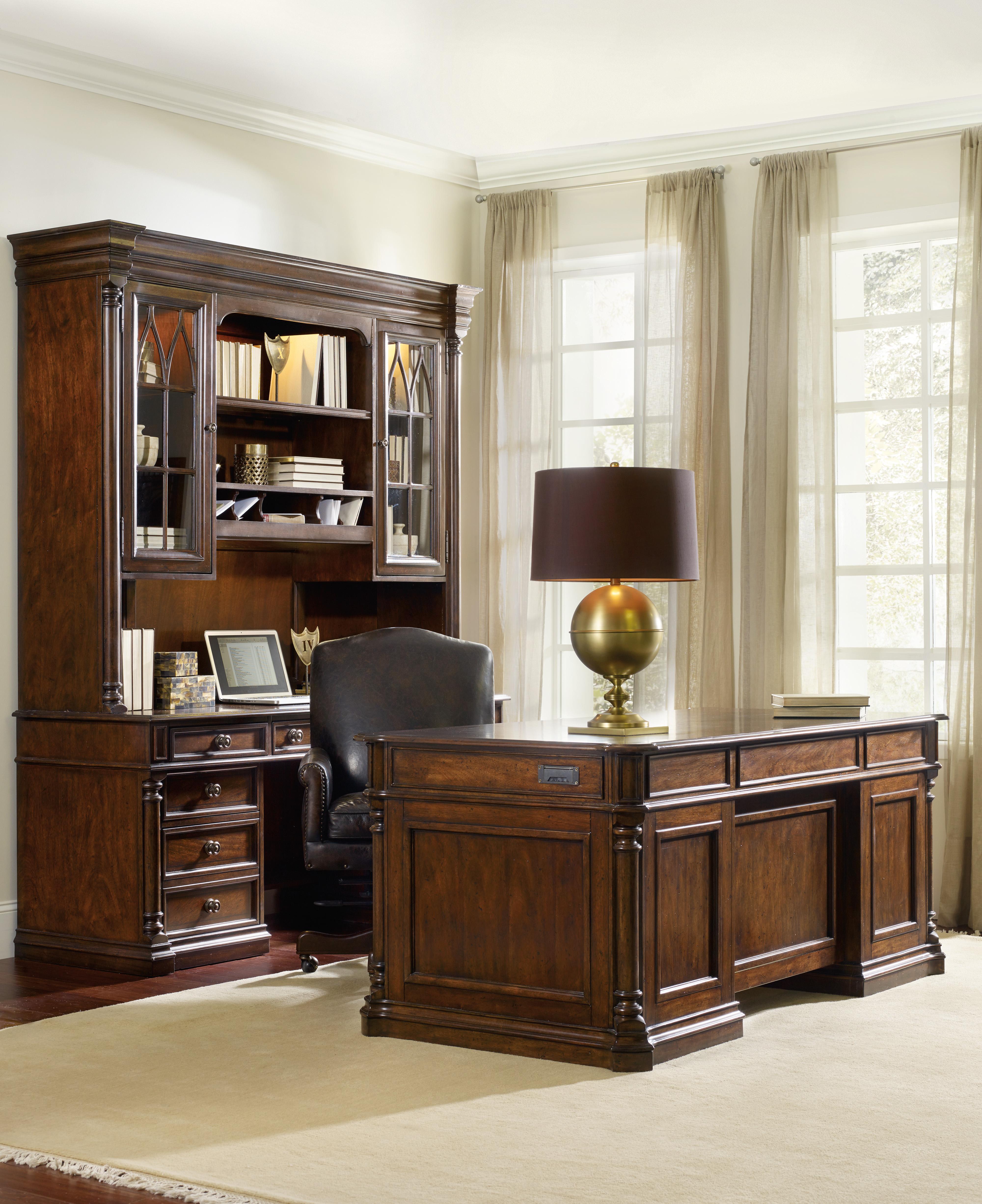 Leesburg Executive Desk - Luxury Home Furniture (MI)
