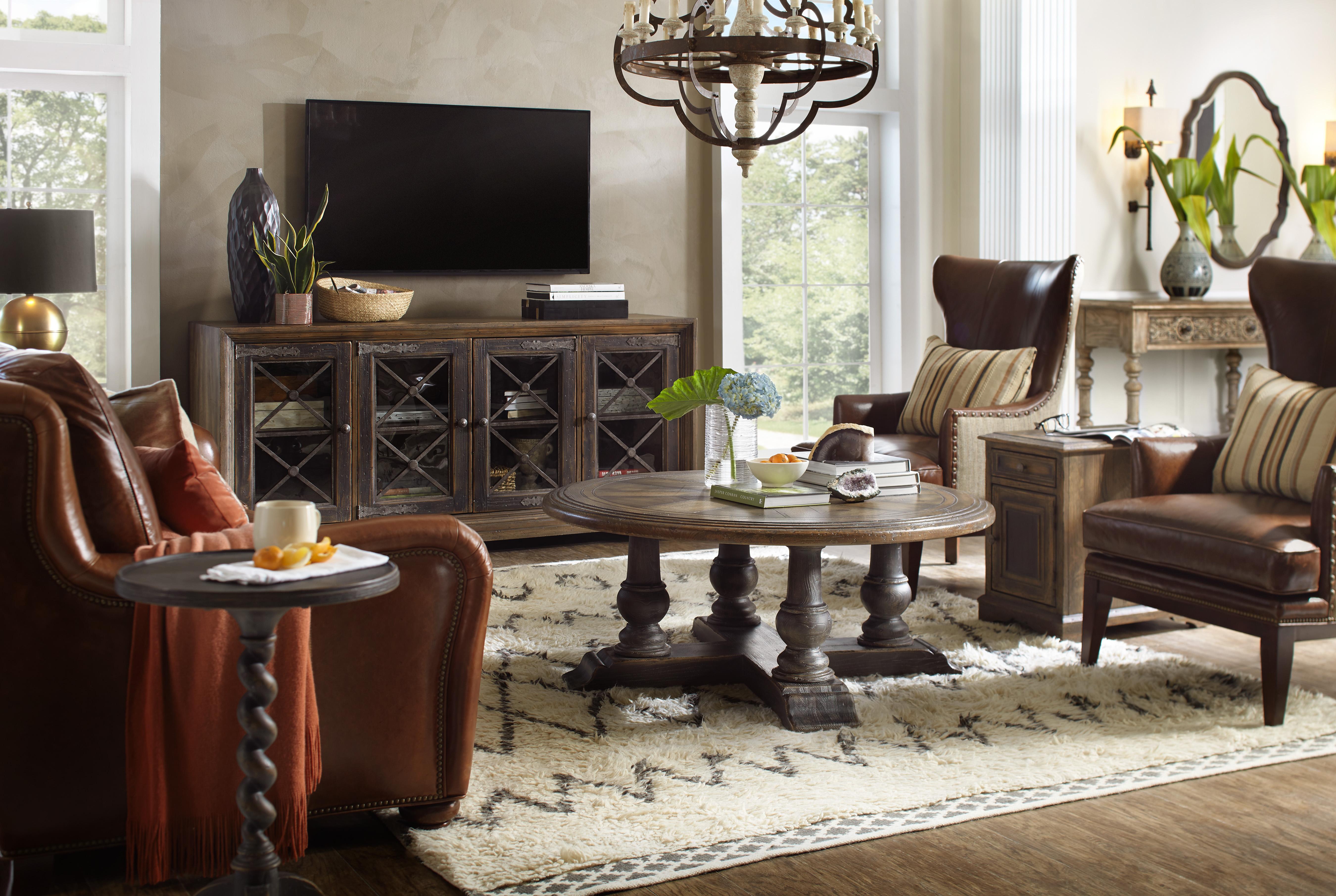 Medina Round Cocktail Table - Luxury Home Furniture (MI)