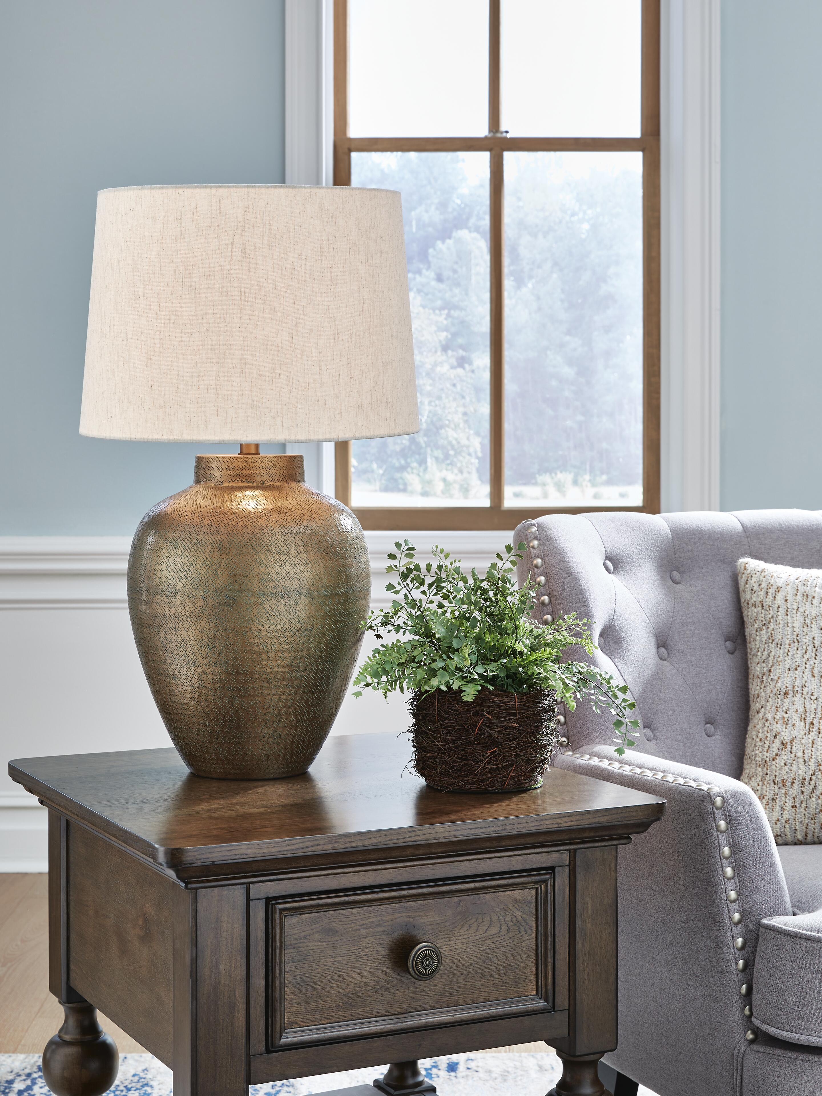 Madney Lamp Set - Luxury Home Furniture (MI)