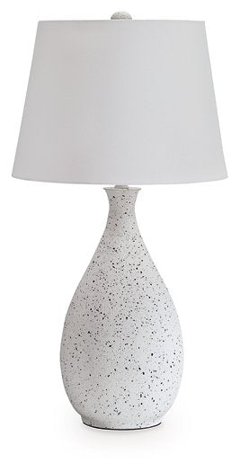 Wyattford Table Lamp - Luxury Home Furniture (MI)