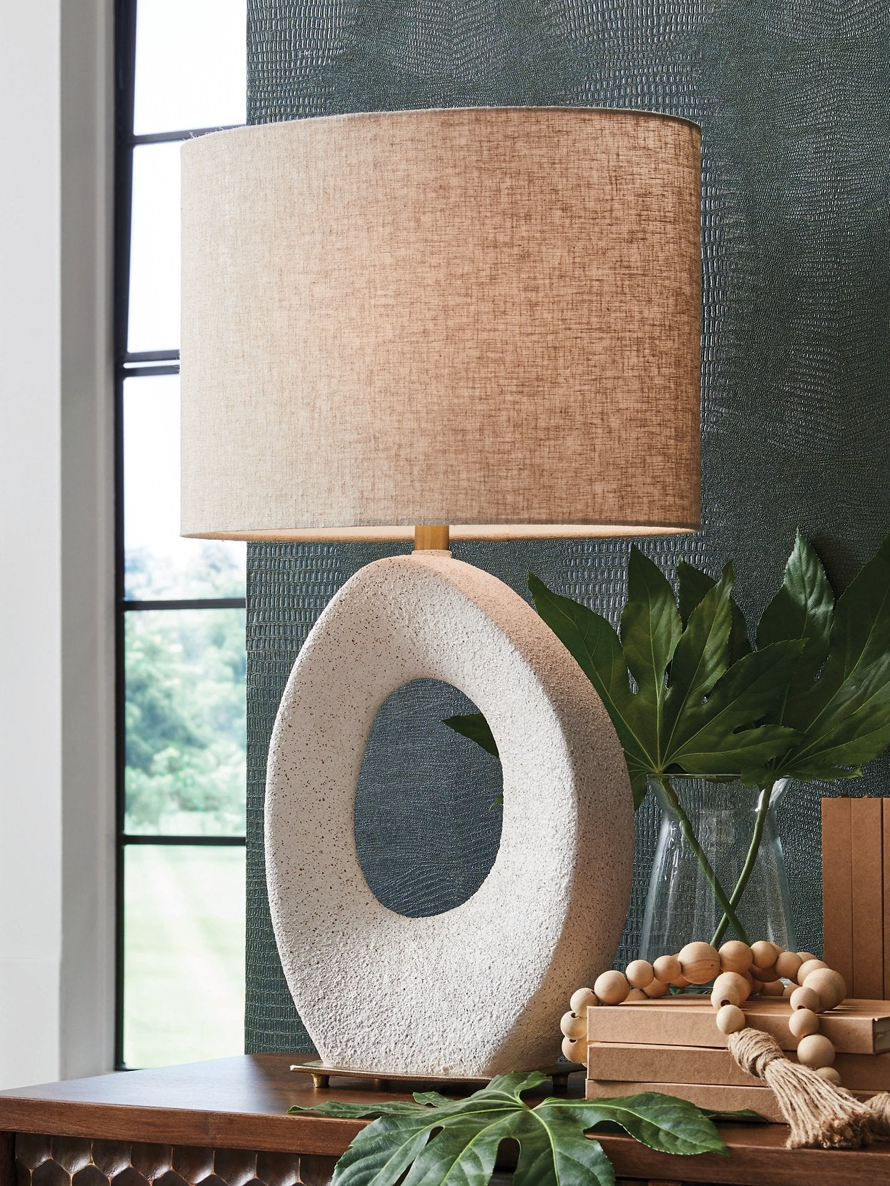 Trentlen Table Lamp - Luxury Home Furniture (MI)