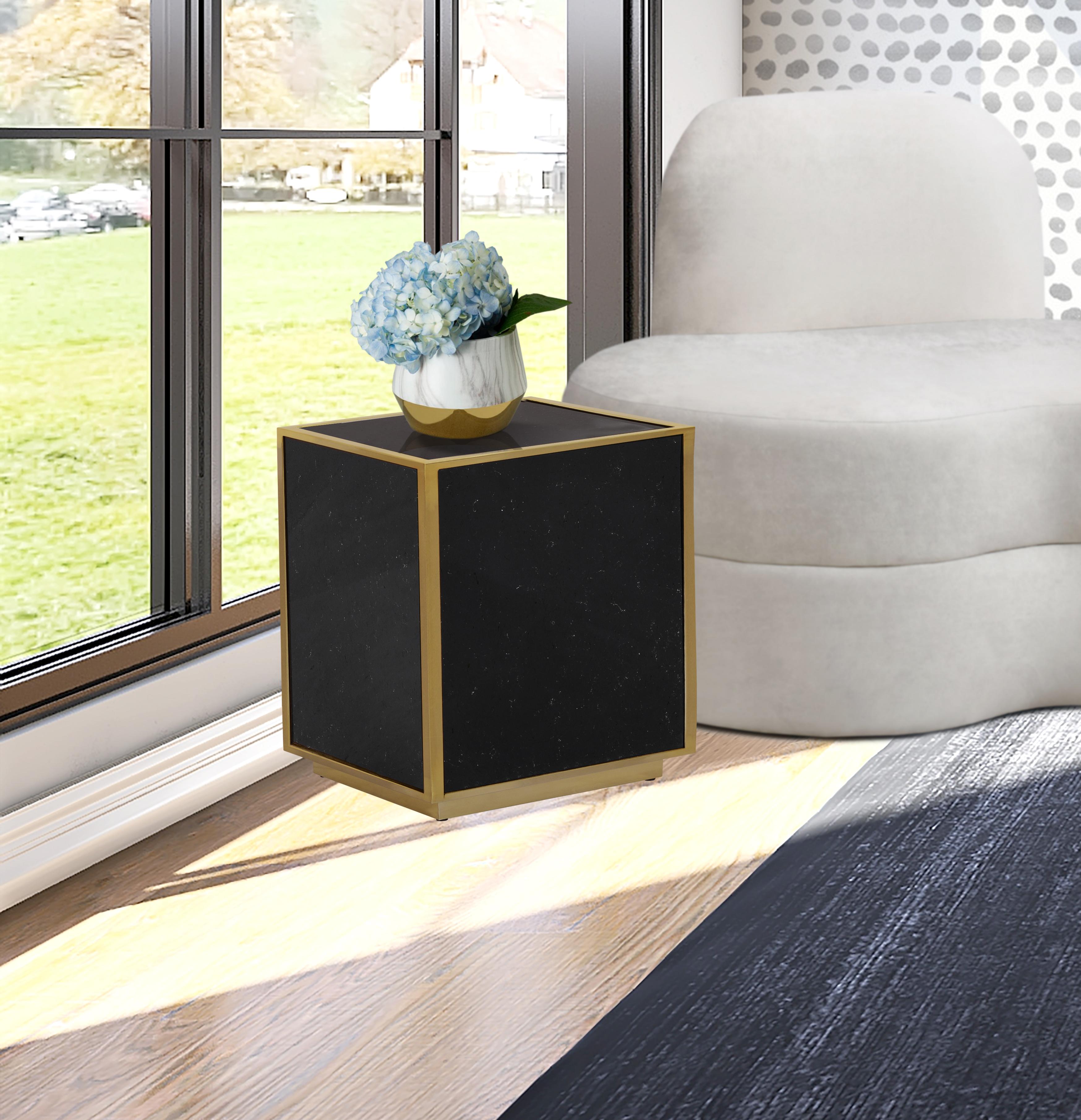 Glitz Black Faux Marble End Table - Luxury Home Furniture (MI)