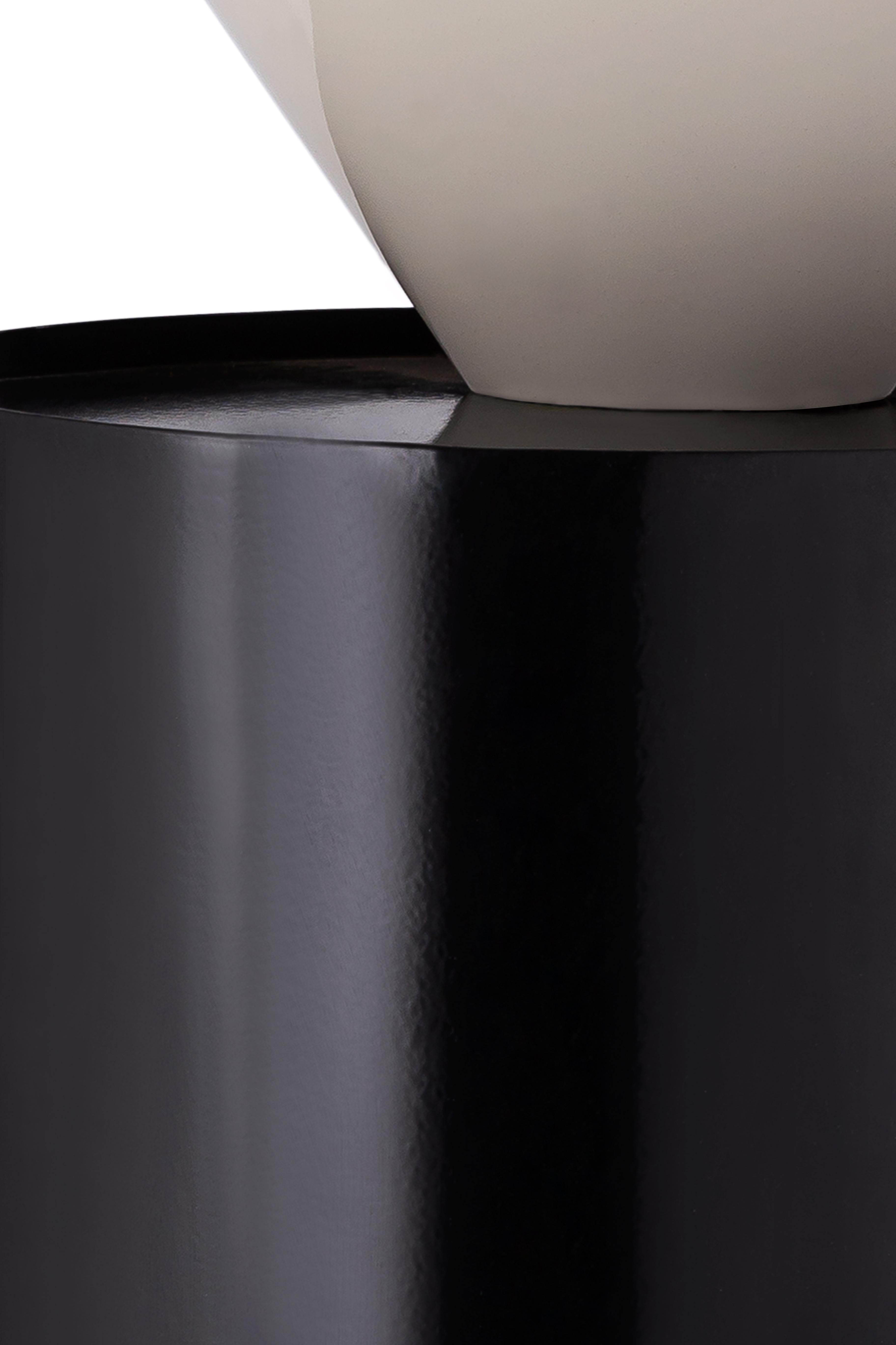 Damon White End Table - Luxury Home Furniture (MI)