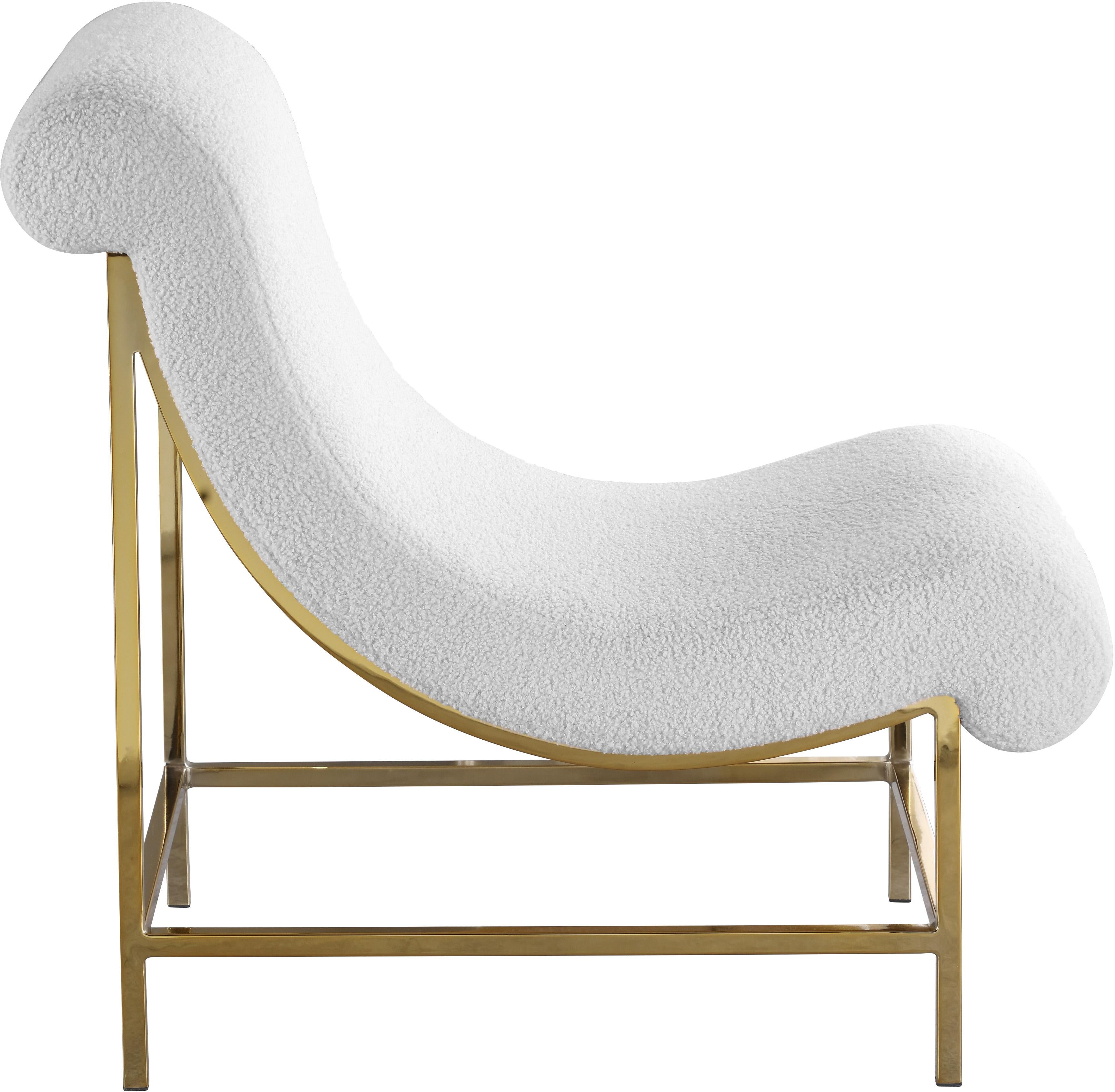 Nube White Faux Sheepskin Fur Accent Chair - Luxury Home Furniture (MI)