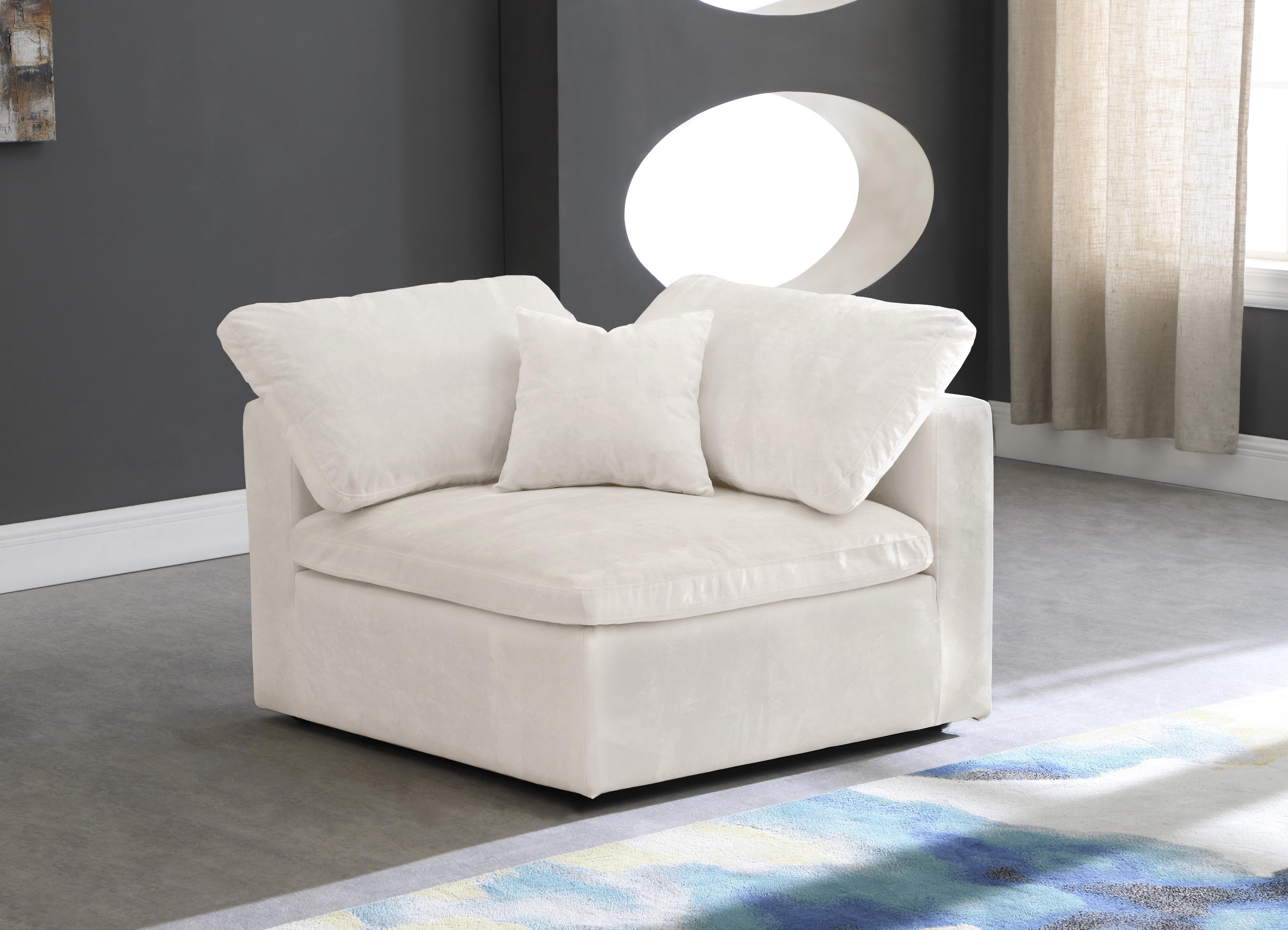Cozy Cream Velvet Chair - Luxury Home Furniture (MI)