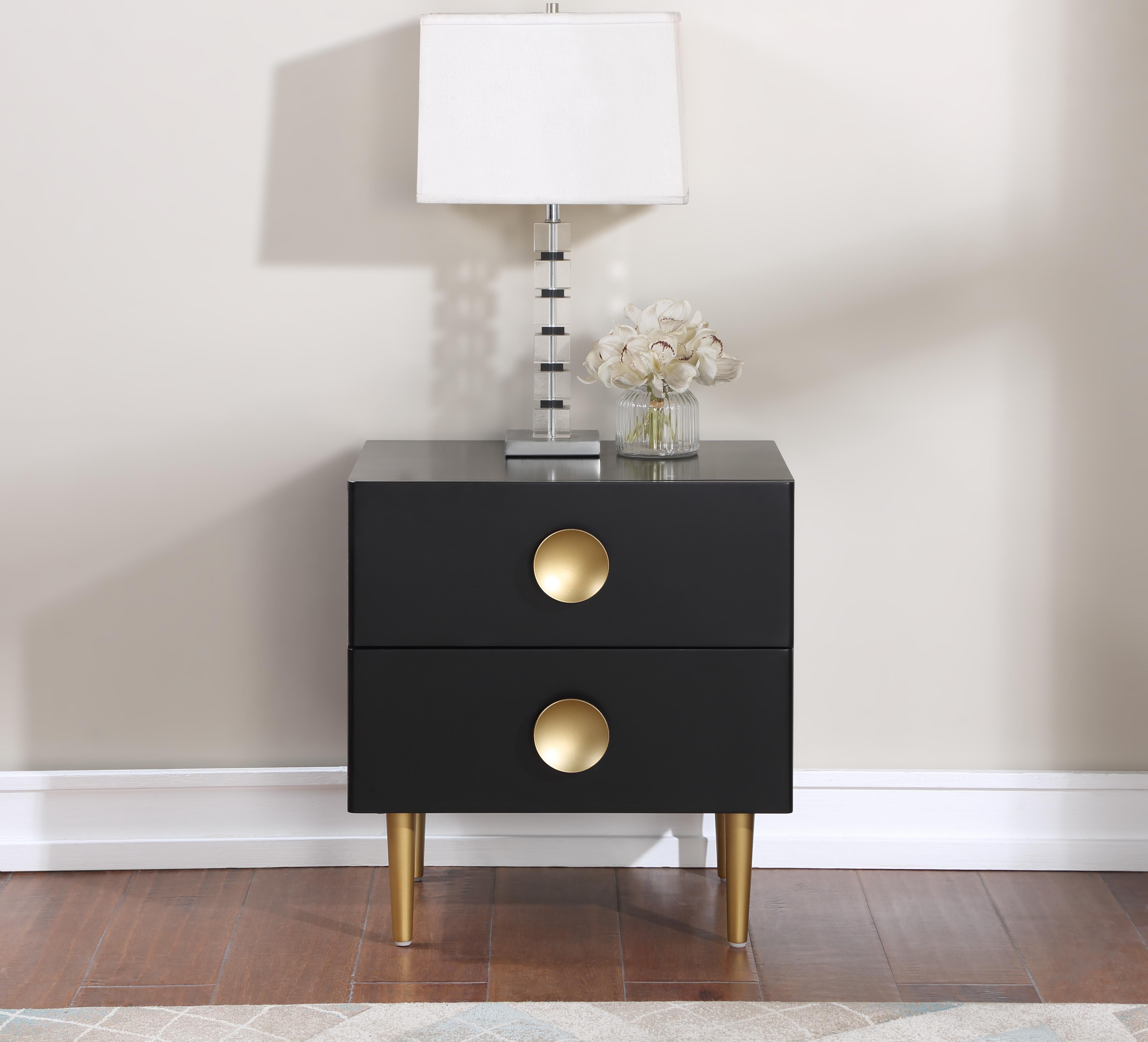 Zayne Black Night Stand - Luxury Home Furniture (MI)