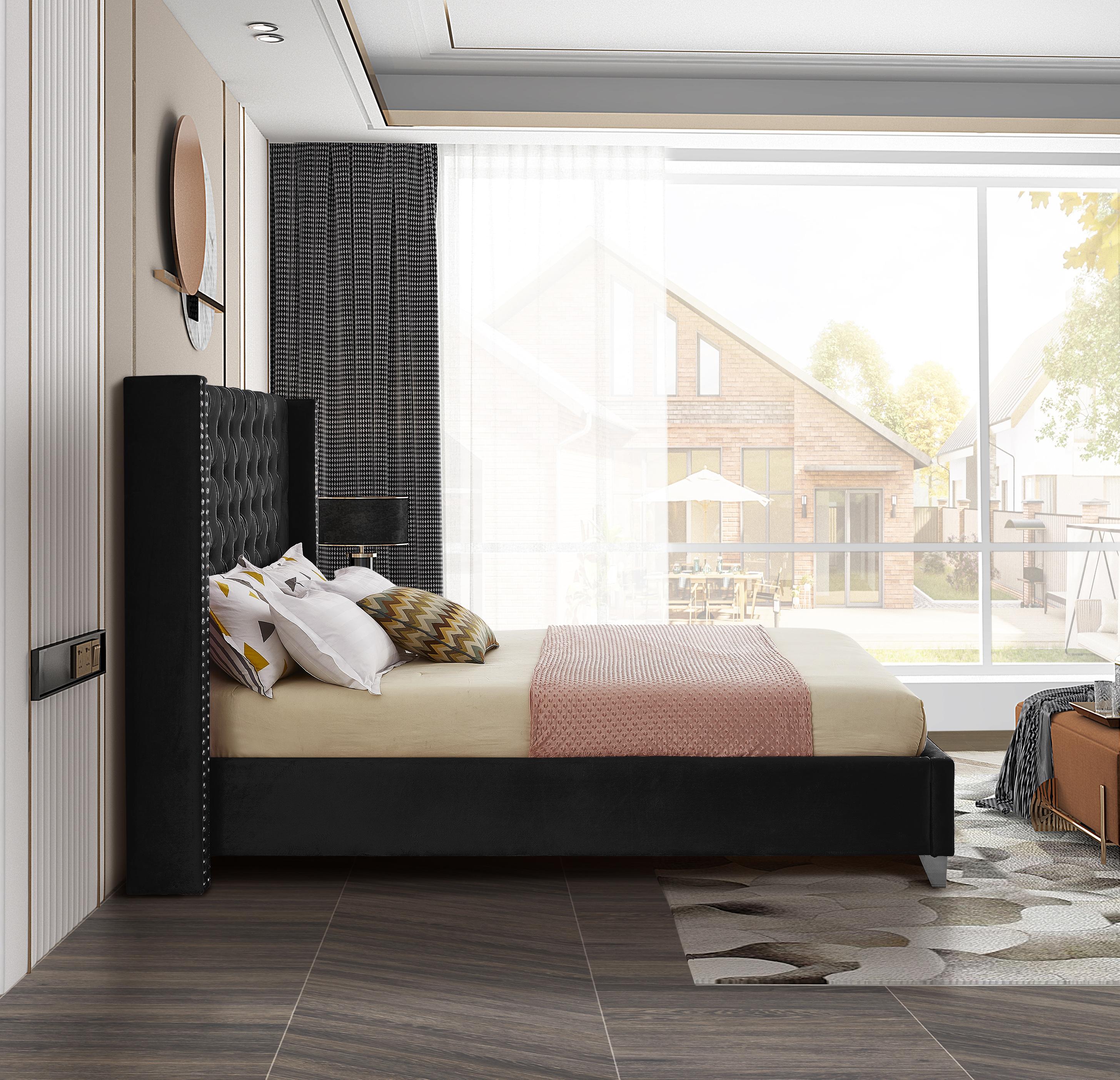 Aiden Black Velvet Queen Bed - Luxury Home Furniture (MI)