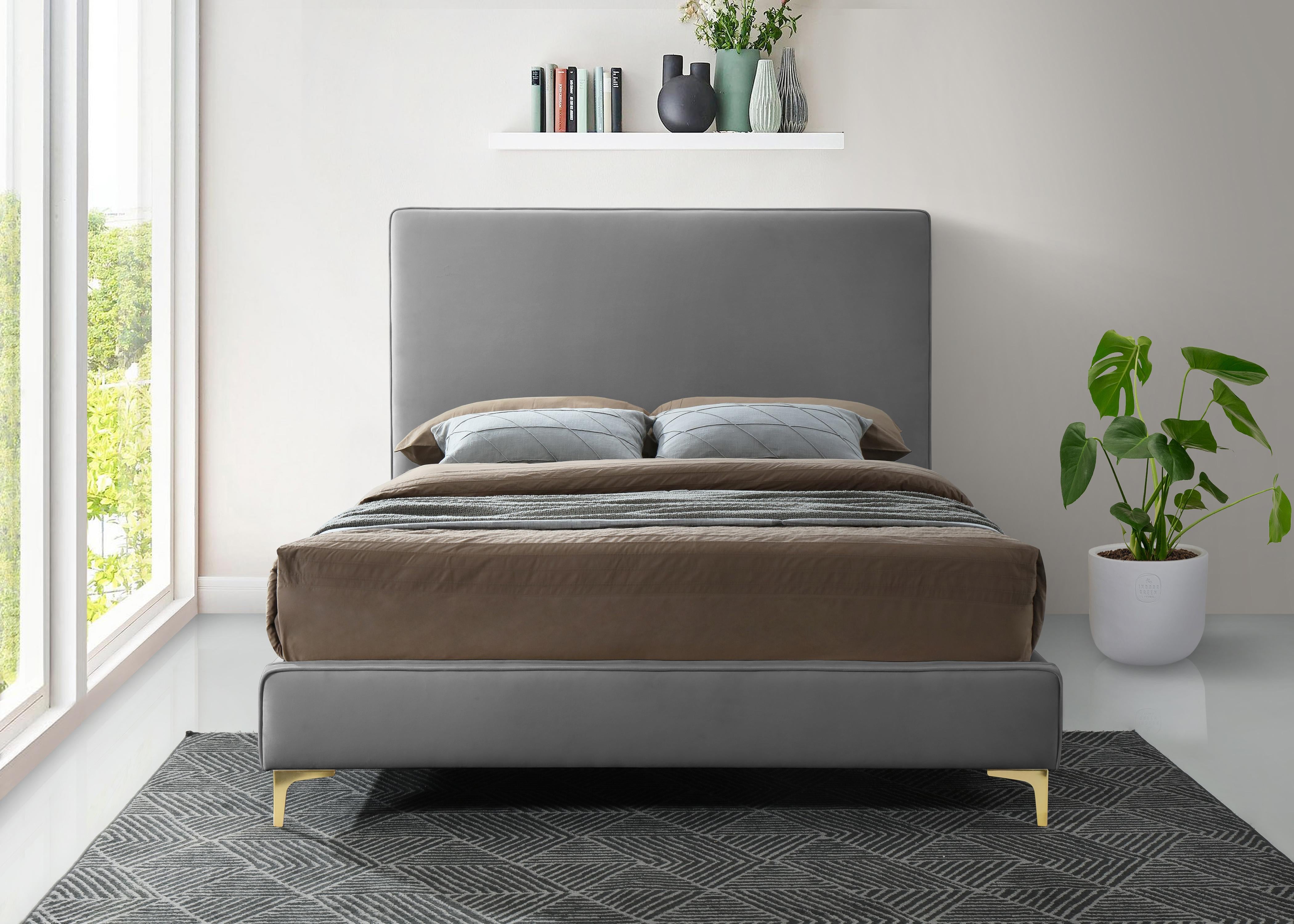 Geri Grey Velvet Queen Bed - Luxury Home Furniture (MI)