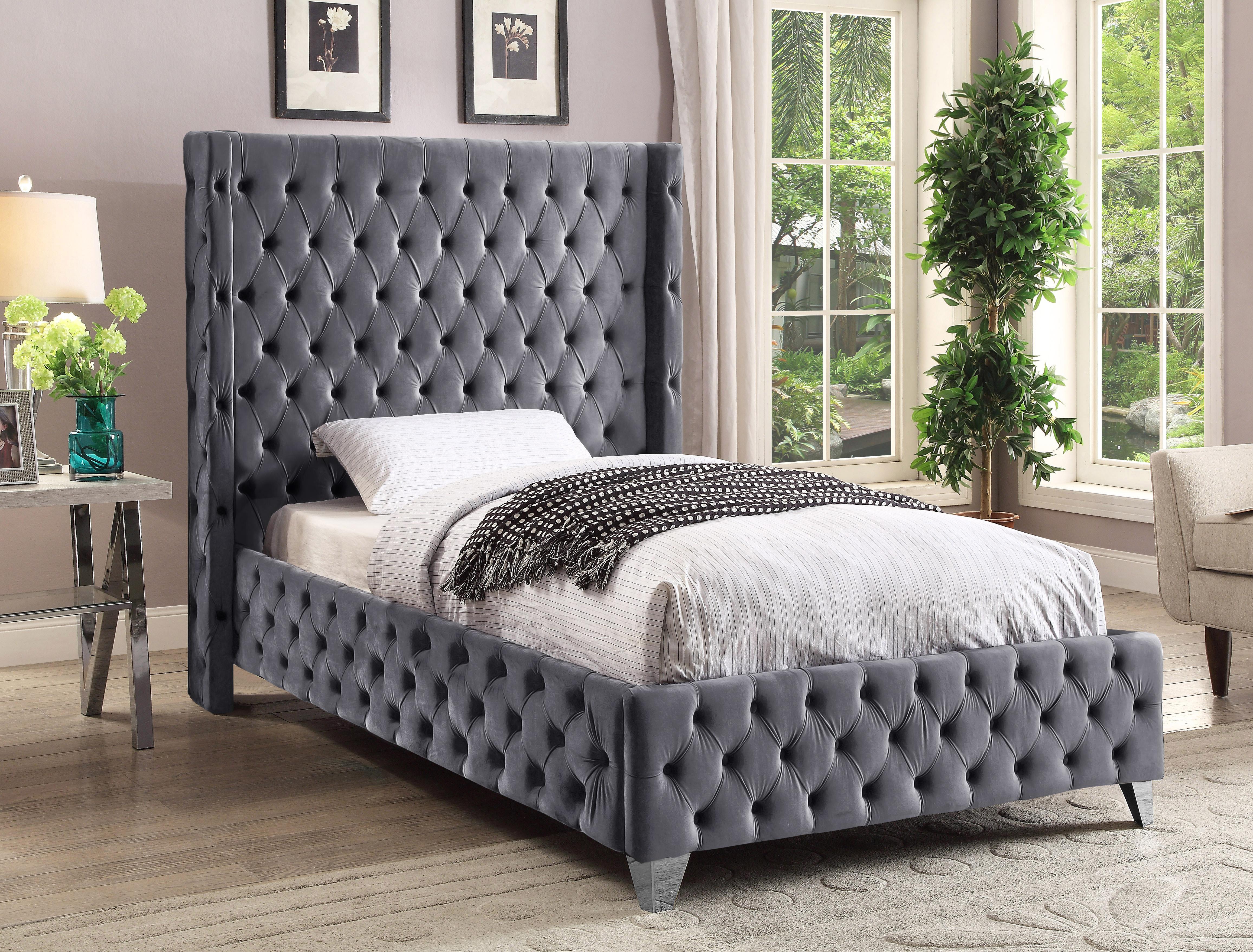 Savan Grey Velvet Twin Bed - Luxury Home Furniture (MI)