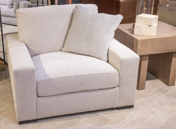 Conlee-Pike Oversized Chair - Luxury Home Furniture (MI)